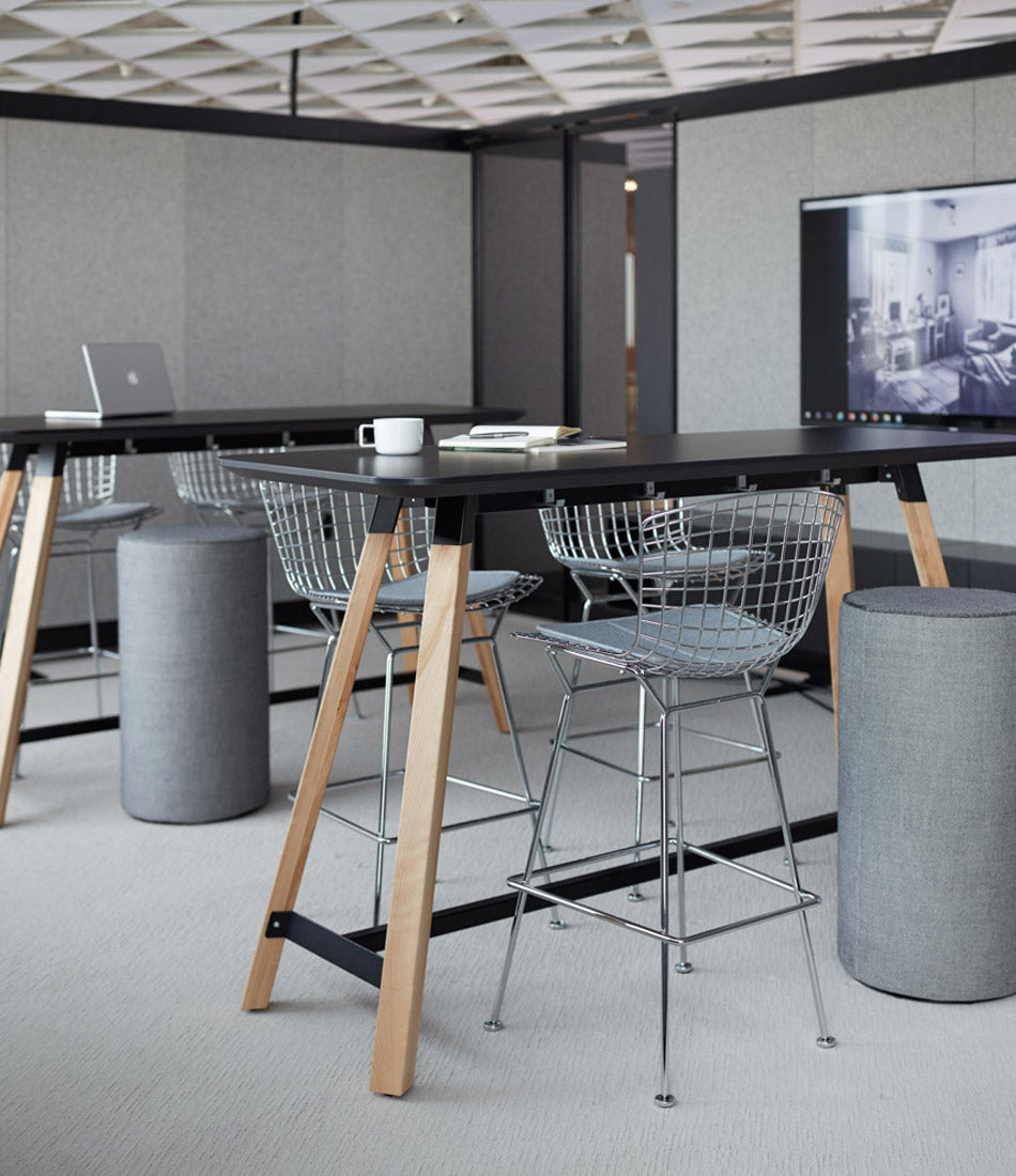 Bertoia Stool, Counter Height - Full Cover