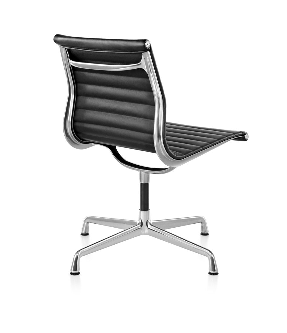 Eames® Aluminum Group Side Chair