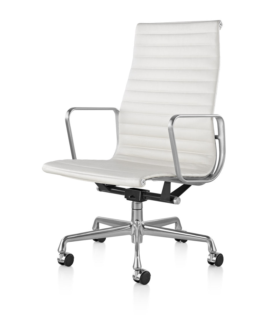 Herman Miller - Eames Aluminum Group Executive Chair