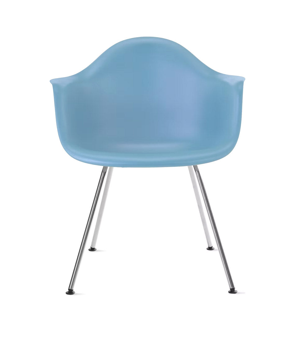Eames® 模压塑料扶手椅,4 腿底座