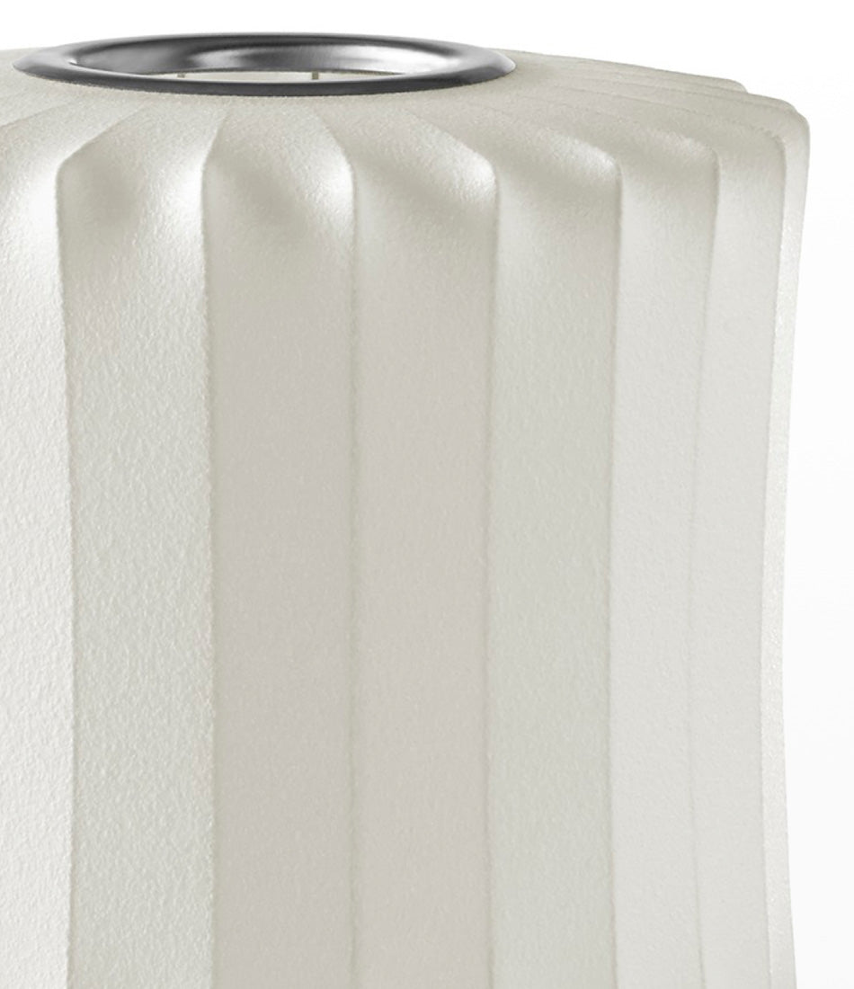 Nelson® Lantern 三脚架灯