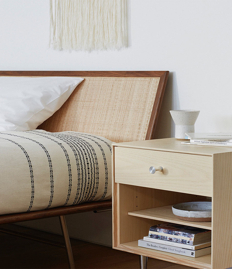 Nelson™ Thin Edge Bedside Table