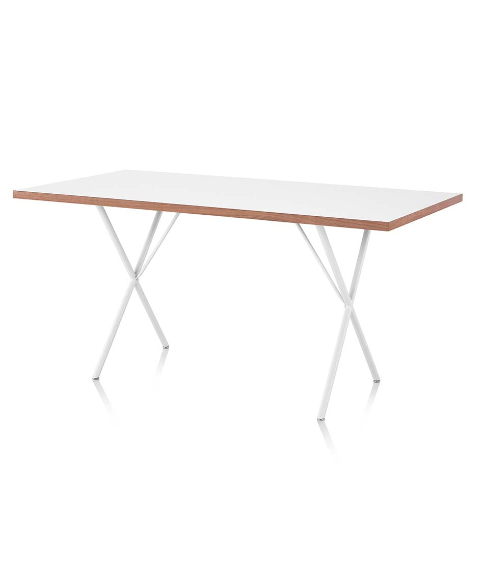 Nelson™ X 腿桌