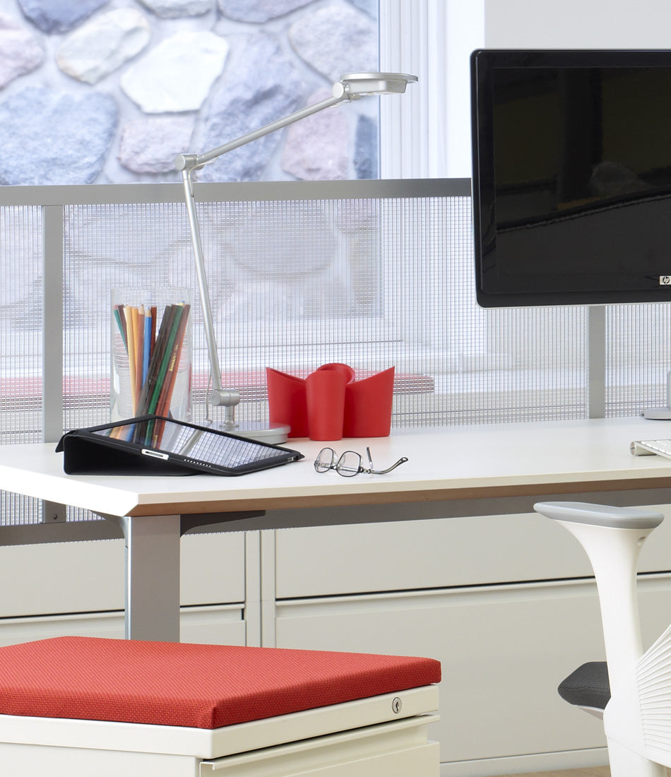 Tone™ Personal Light