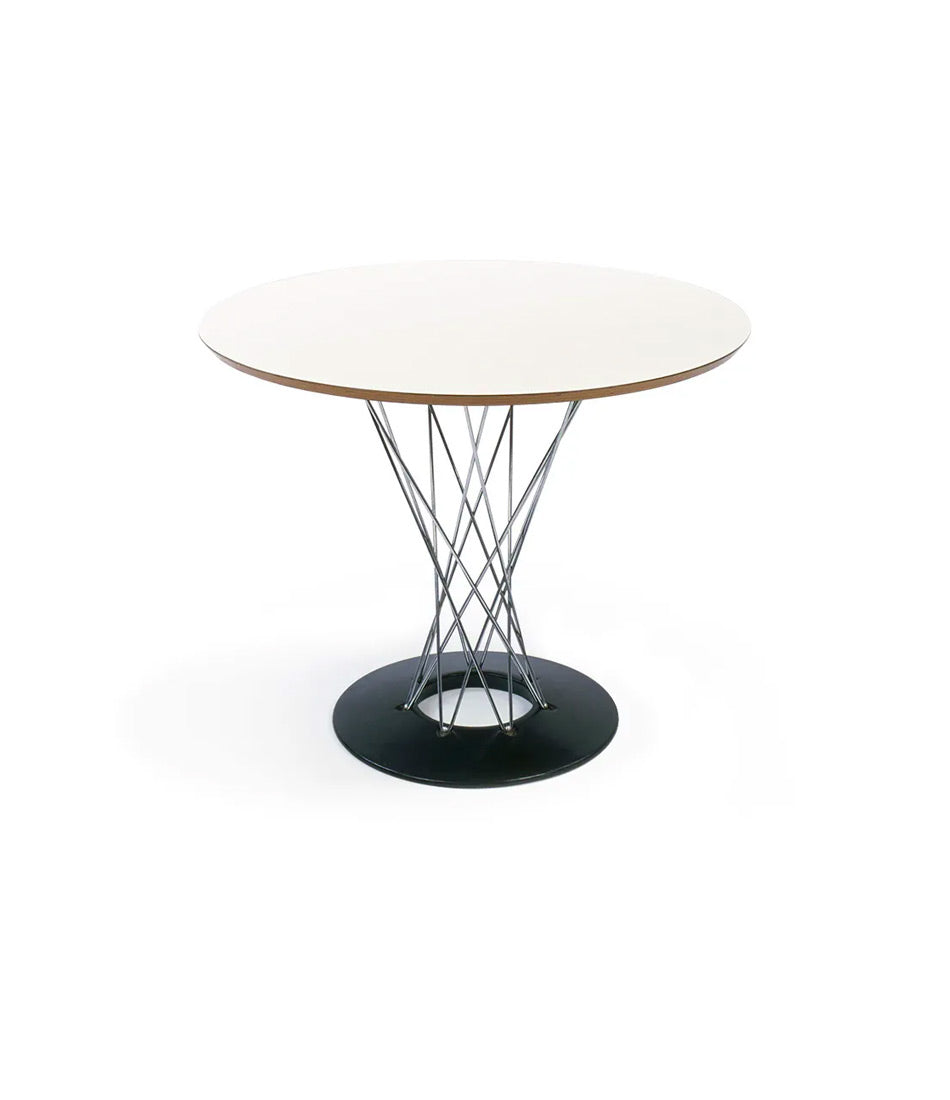 野口勇旋风餐桌