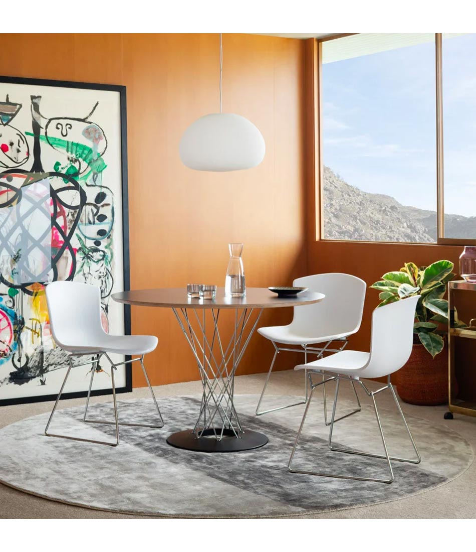 野口勇旋风餐桌