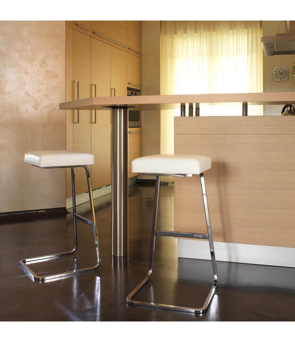 Four Seasons Barstool