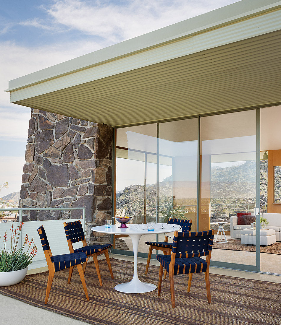 Saarinen 户外餐桌