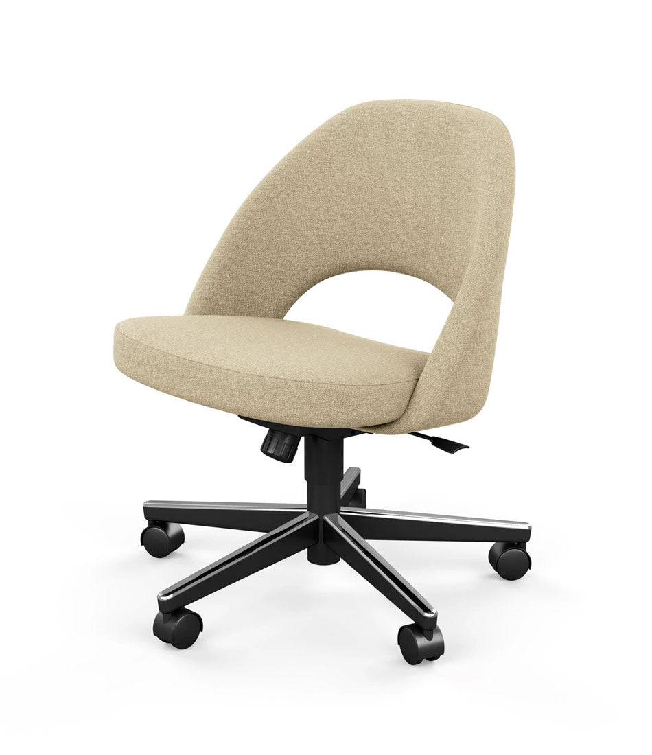 Saarinen Executive Chair With Casters - Armless