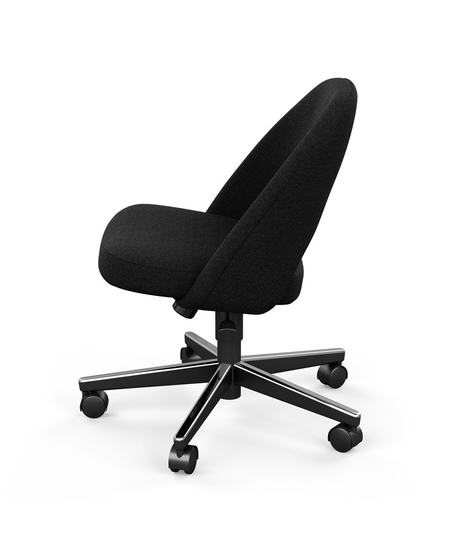 Saarinen Executive Chair With Casters - Armless