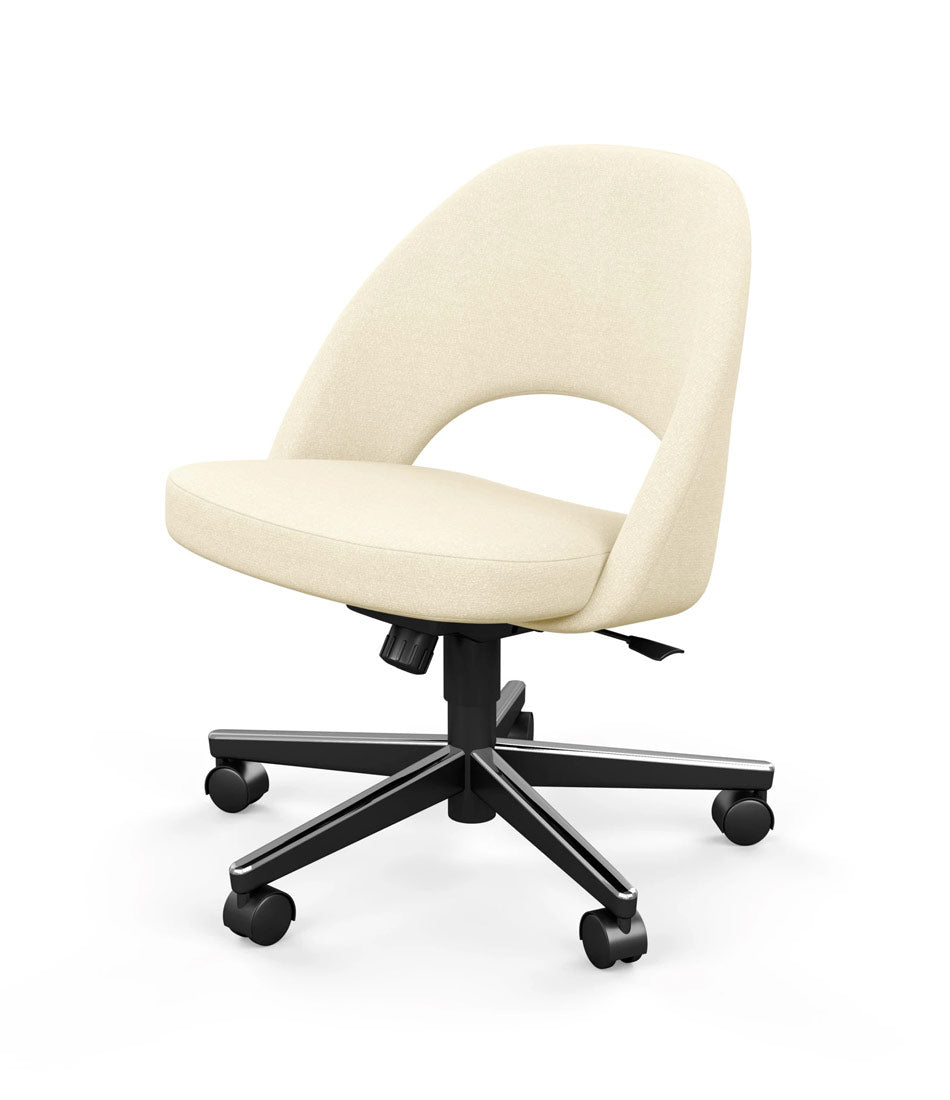 Saarinen Executive Chair With Casters - Armless