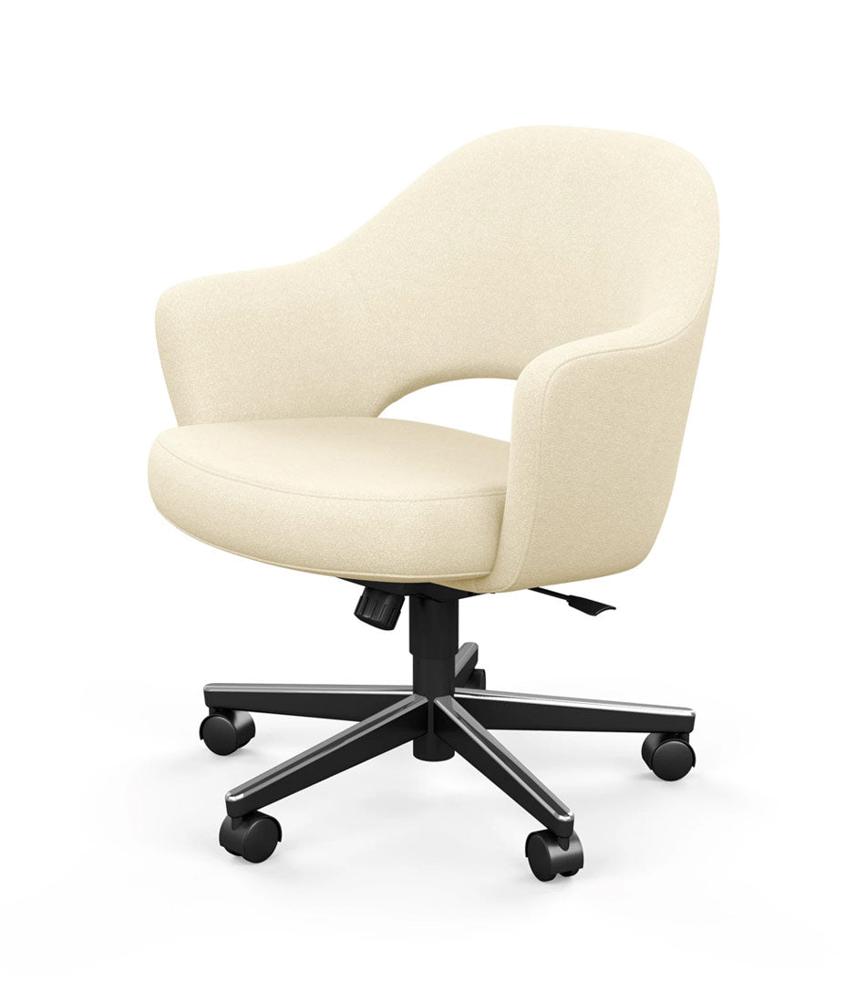 Saarinen Executive Chair With Casters - with Arms