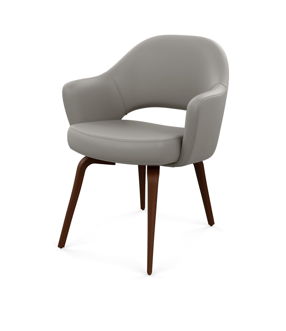 Saarinen Executive Armchair - Leather