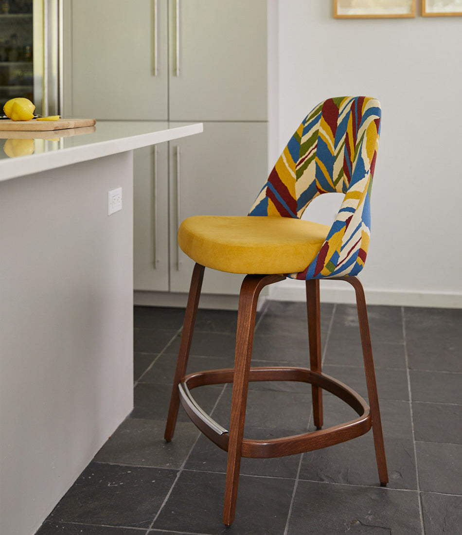 Saarinen Executive Stool, Counter Height - Leather