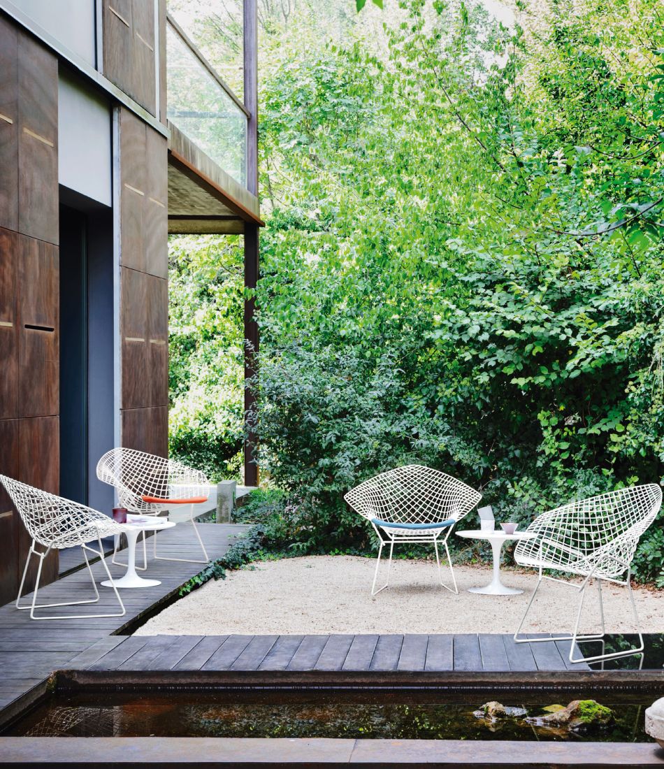 Bertoia Diamond Chair Outdoor