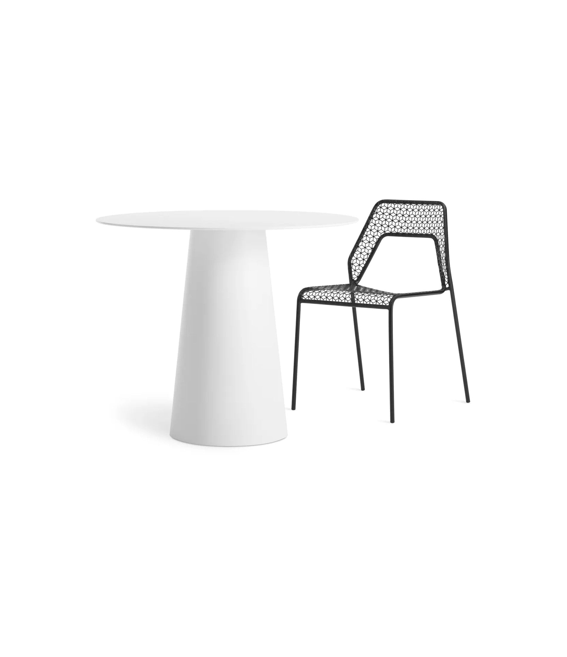 Circula 36" Café Table