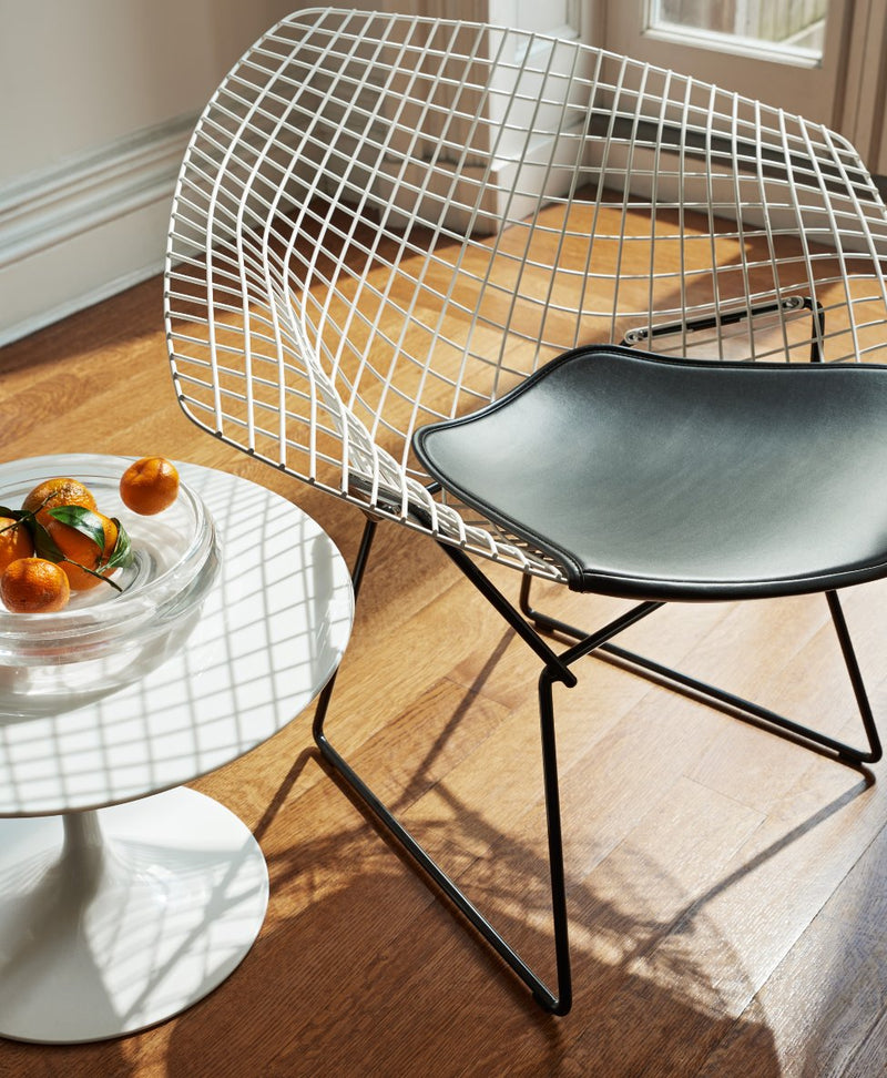 Knoll Bertoia Diamond Chair & Saarinen Side Table
