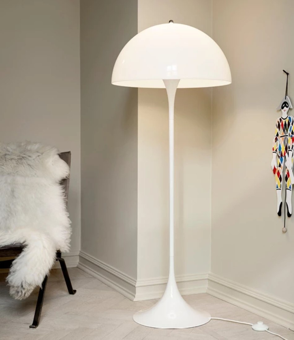 On sale Floor lamp