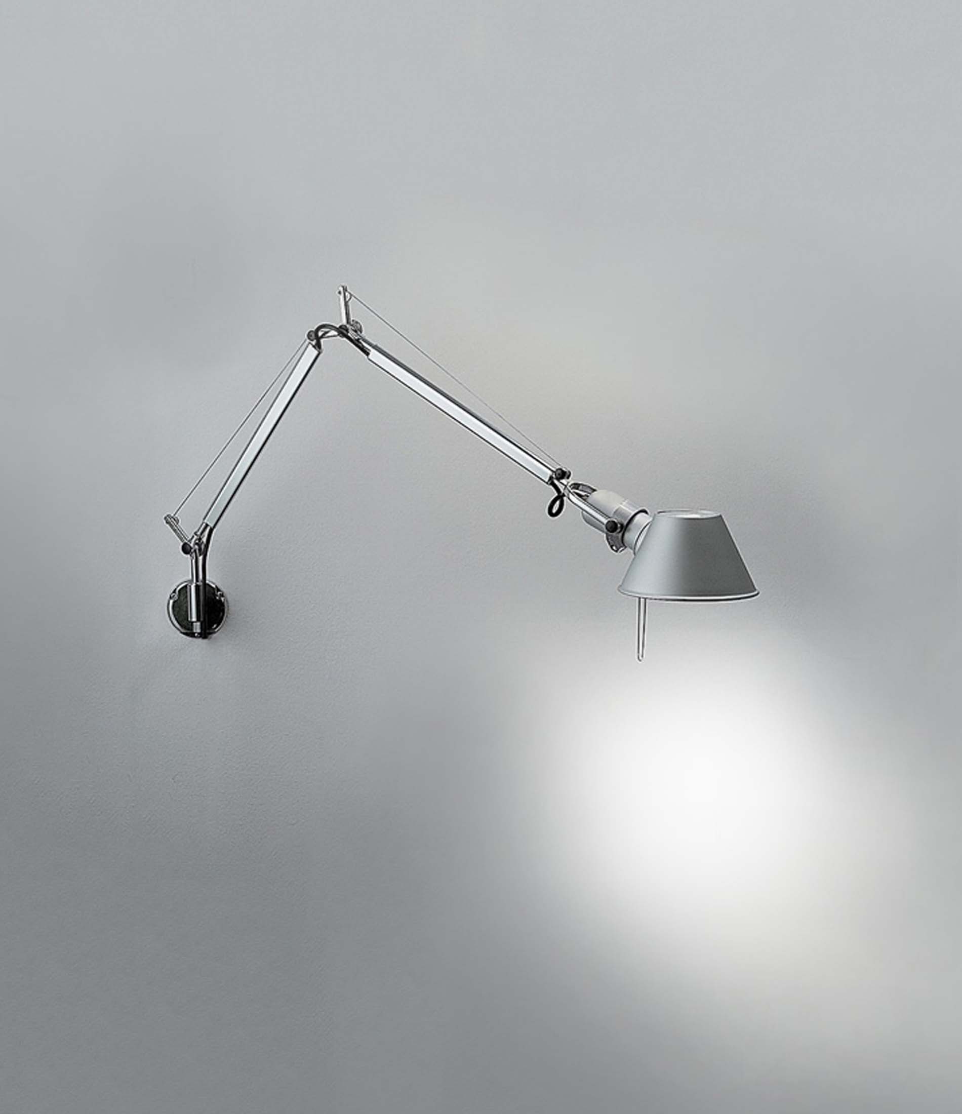 Tolomeo Wall Lamp with J-Bracket