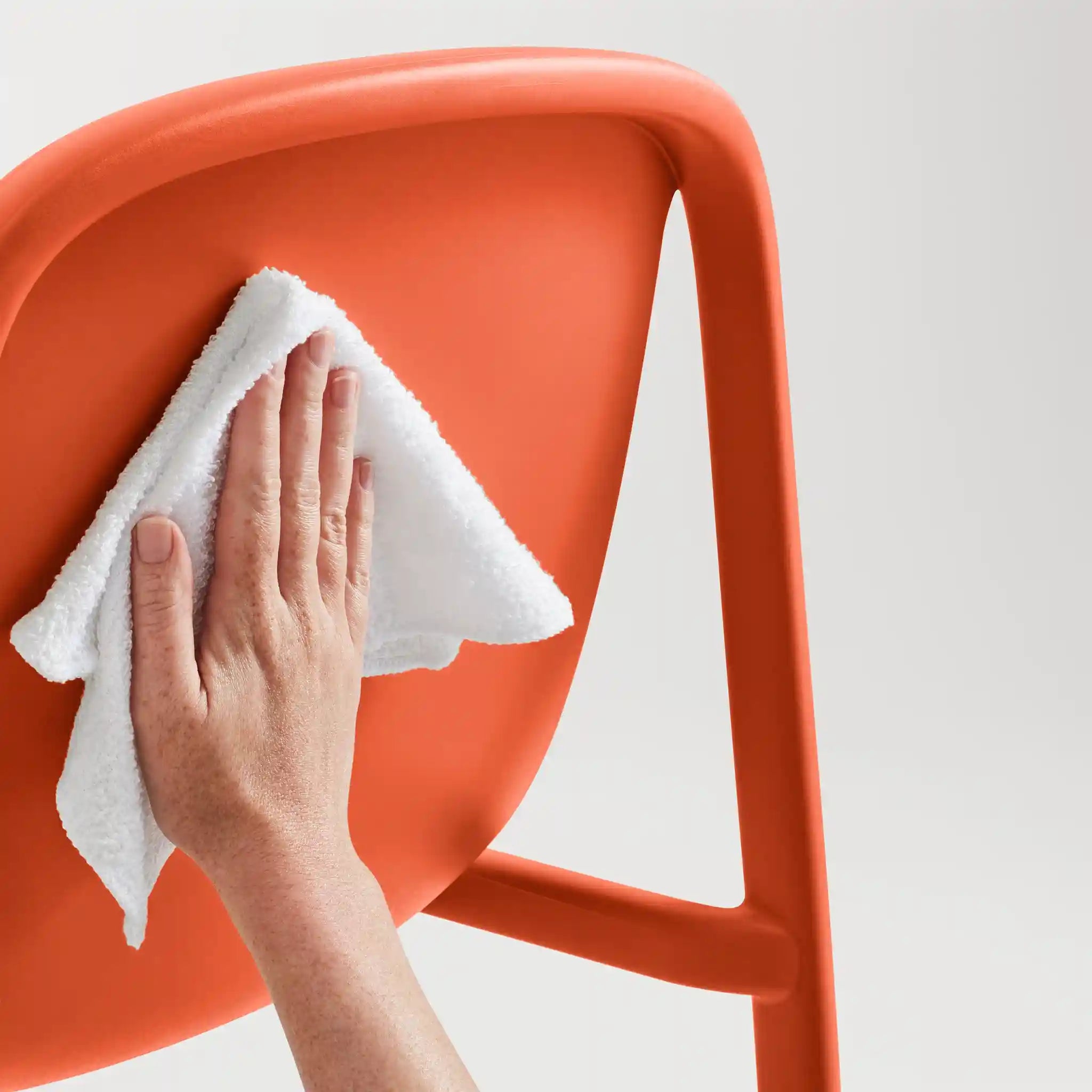 Decade Chair (Set of 2)