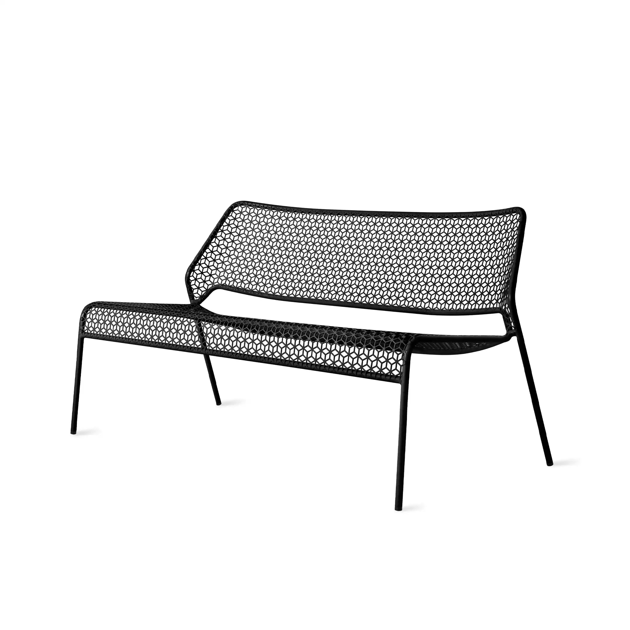 Hot Mesh Settee