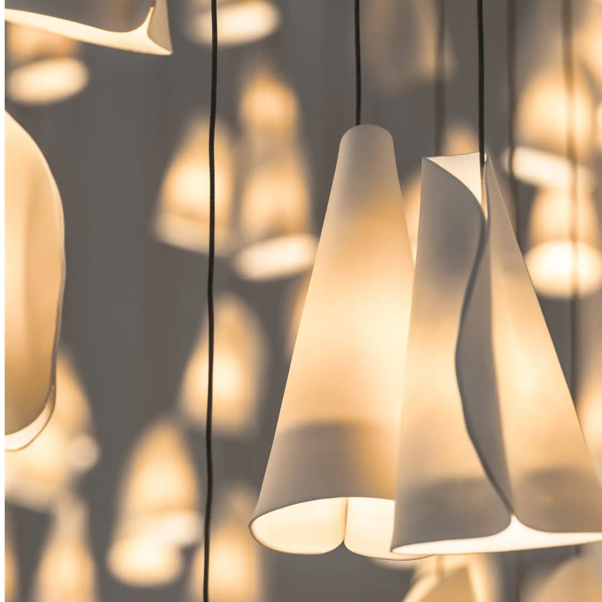 21.1 Suspension Light