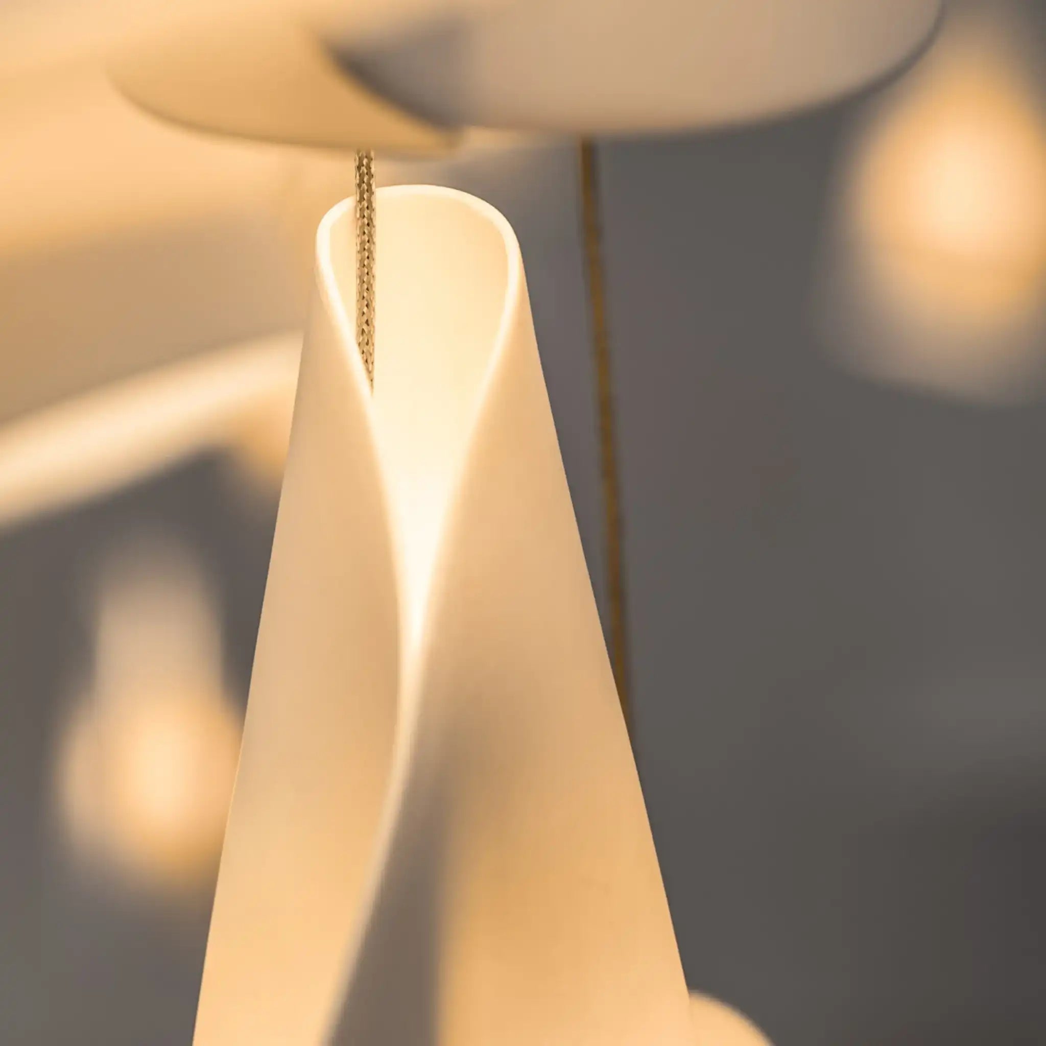 21.1 Suspension Light