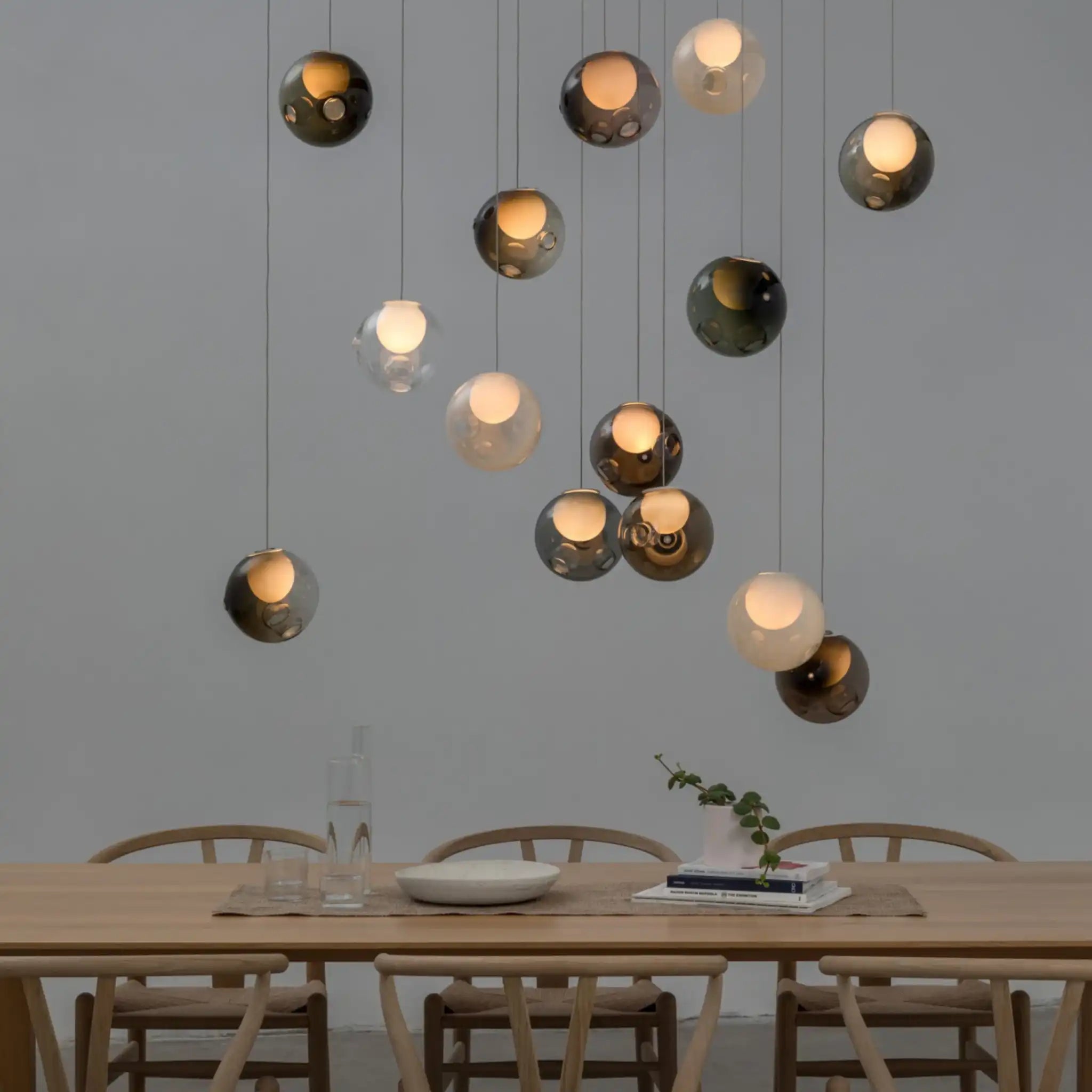 28.3 Random Suspension Light