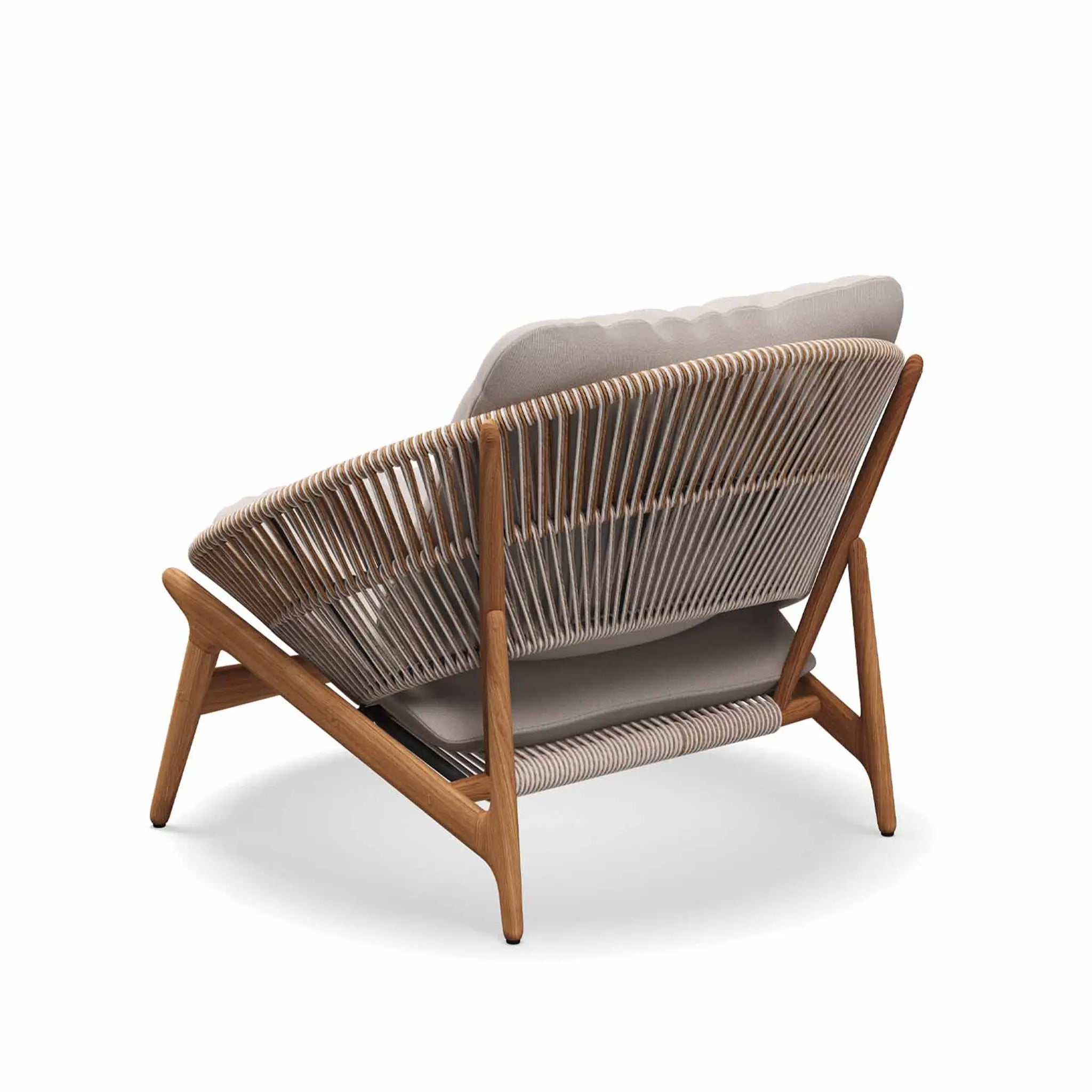 Bora Lounge Chair