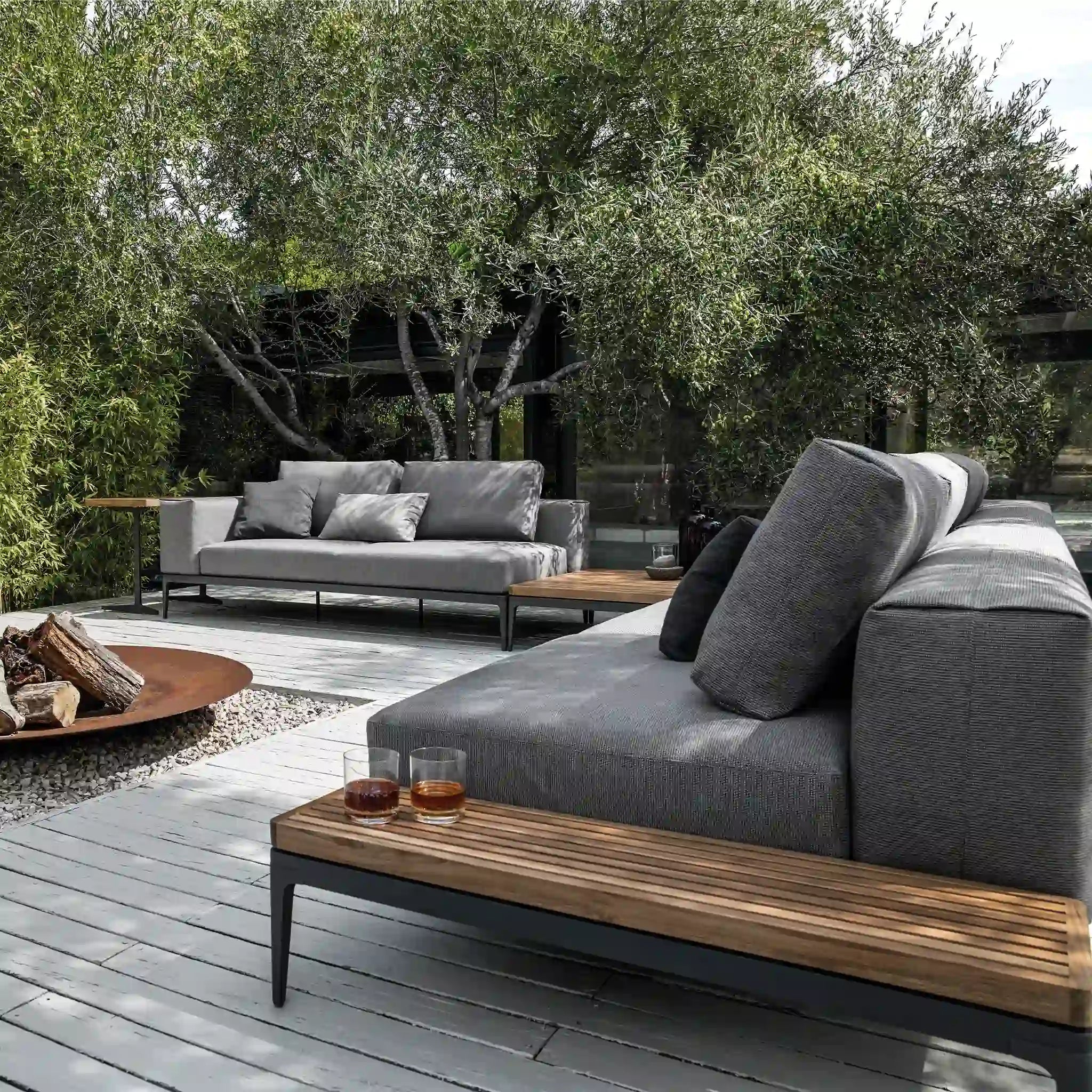 Grid Small Corner Unit