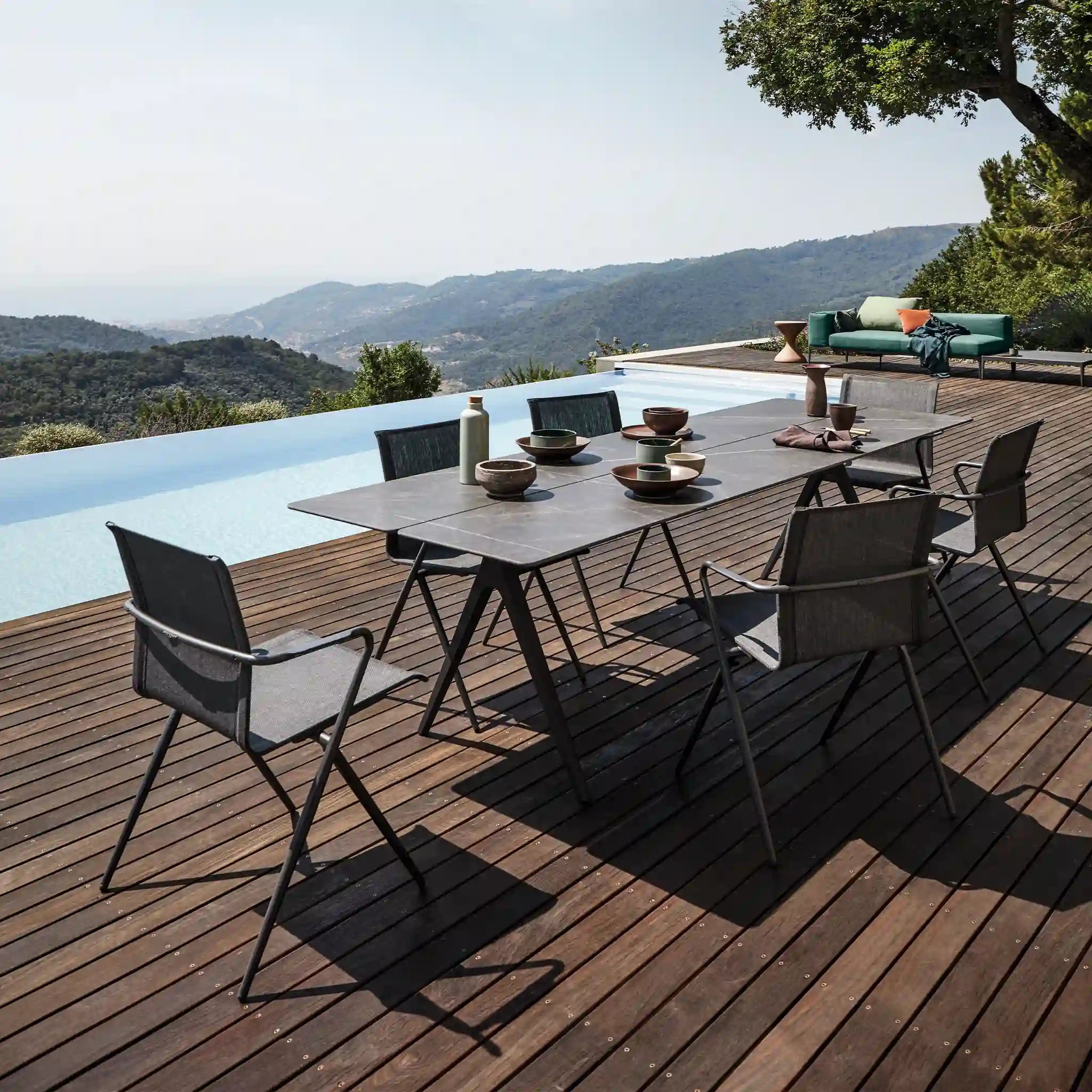 Split Dining Table - Ceramic