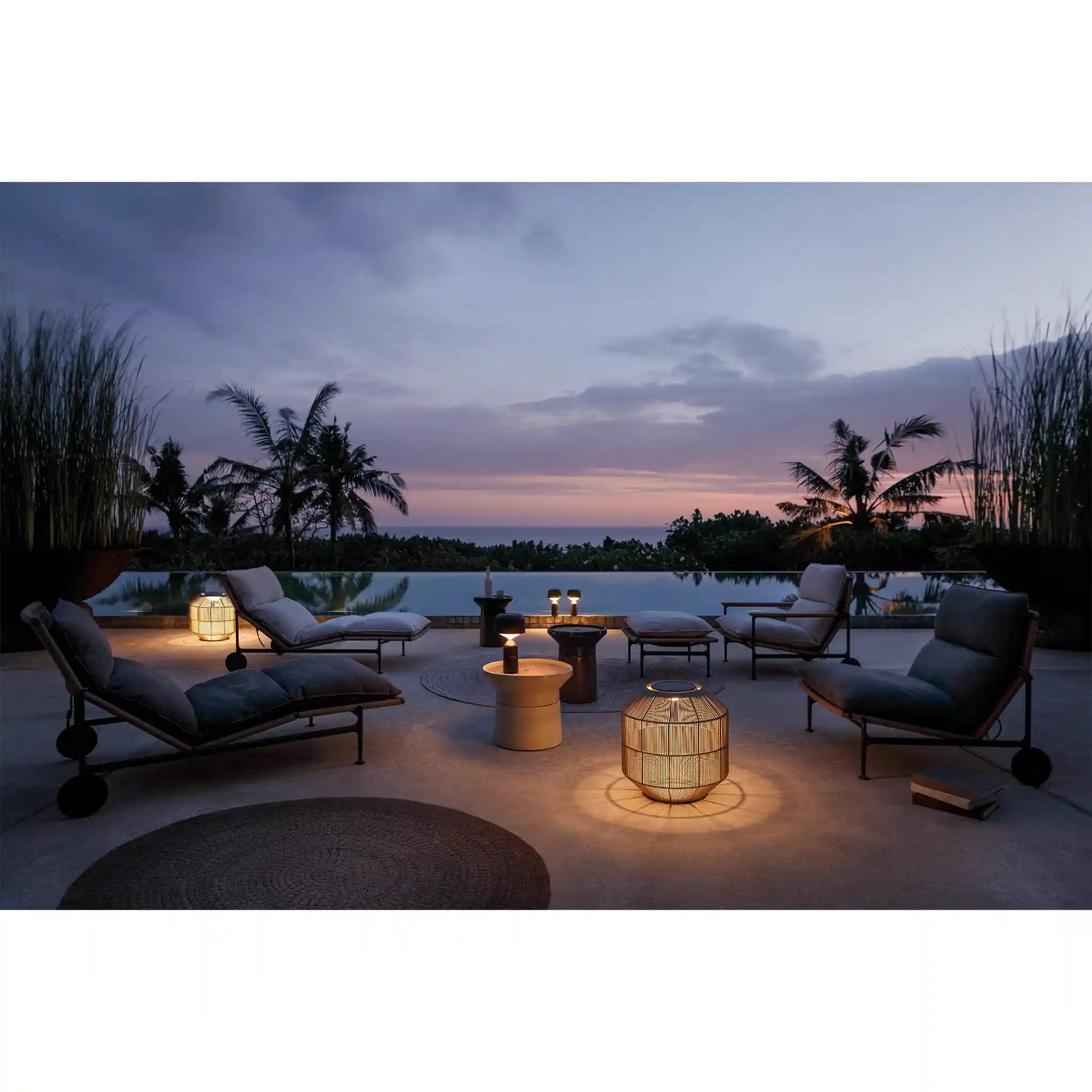 有扶手的Zenith休闲椅