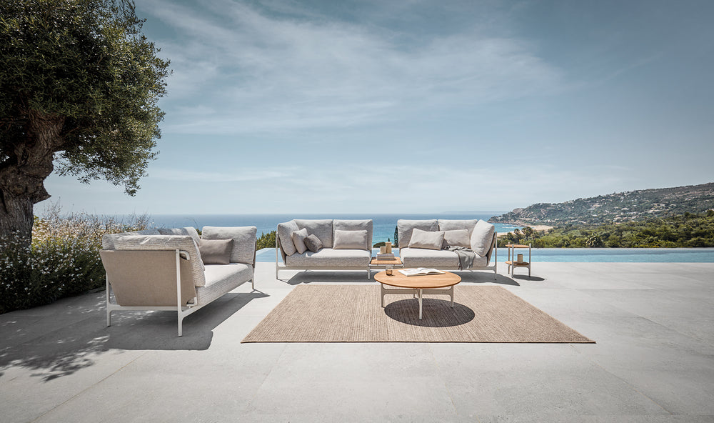 Gloster Modern Outdoor Furniture