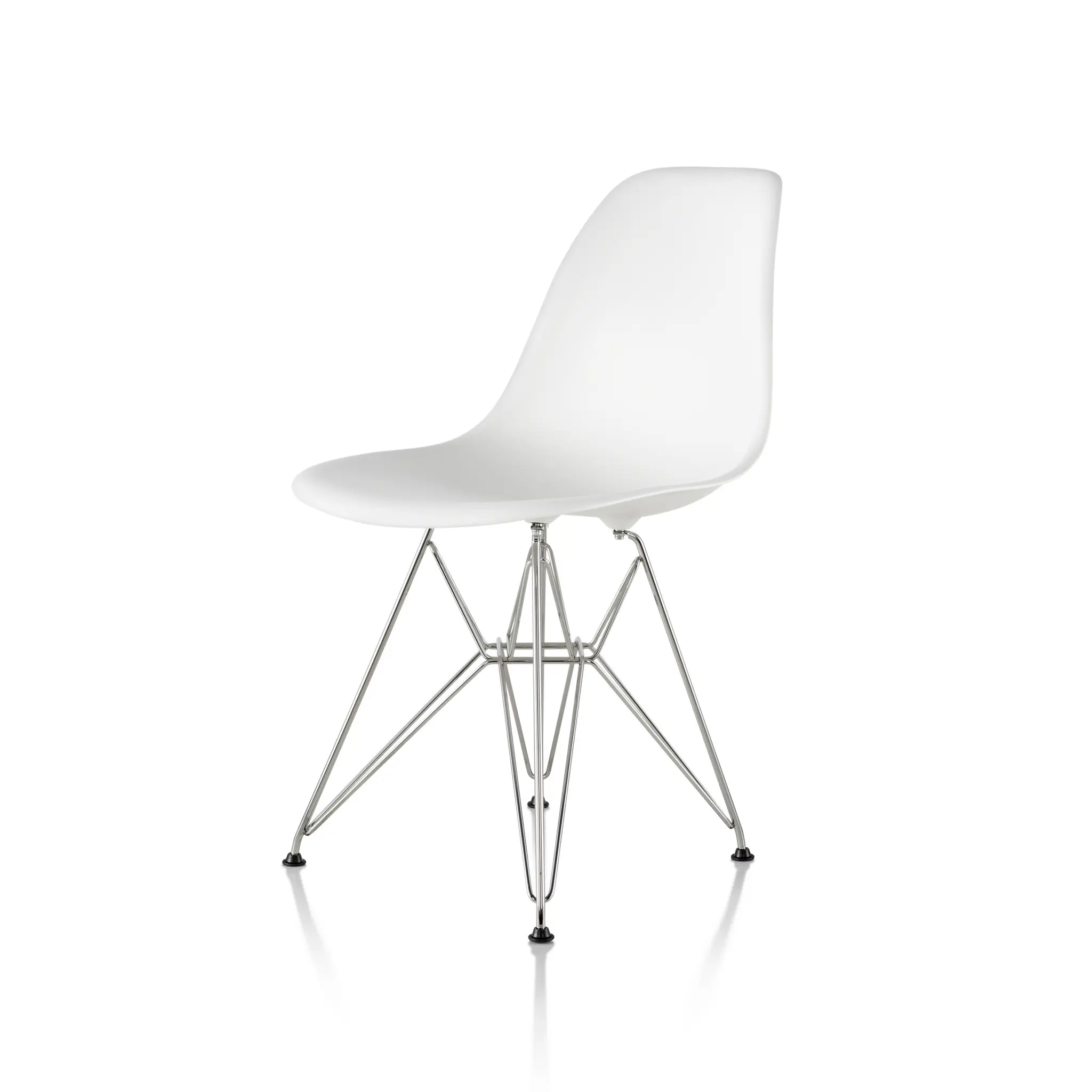 Eames® 模压塑料边椅，金属丝底座