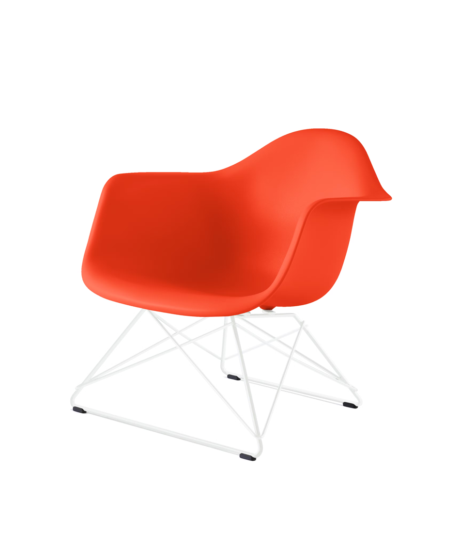 Eames® 模压塑料扶手椅，低钢丝底座