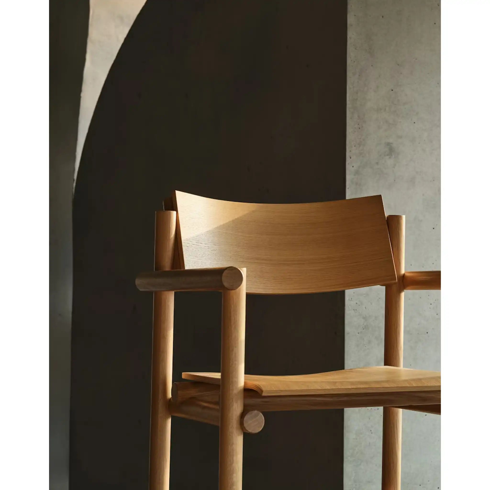 Muecke Armchair