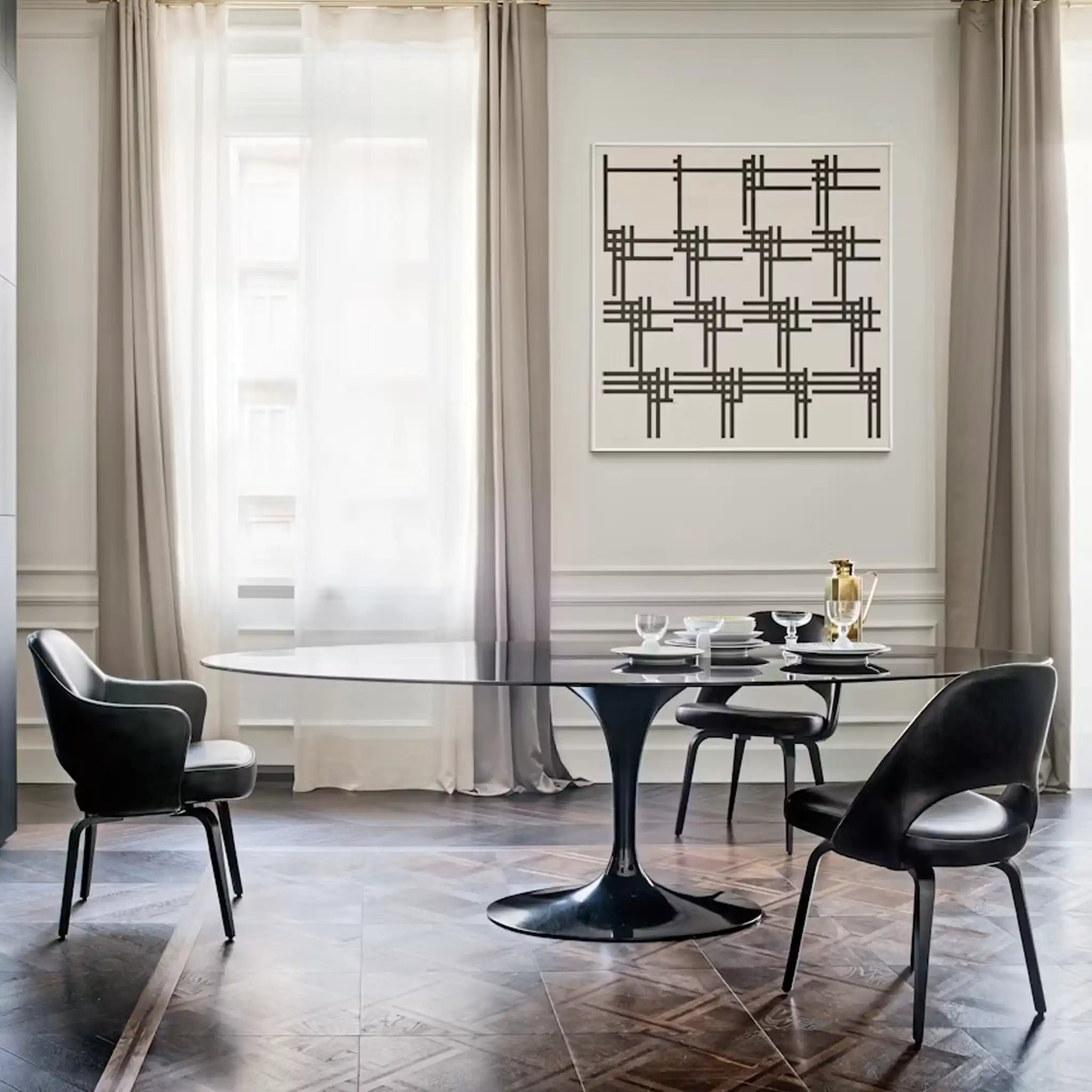 Saarinen Executive Armchair