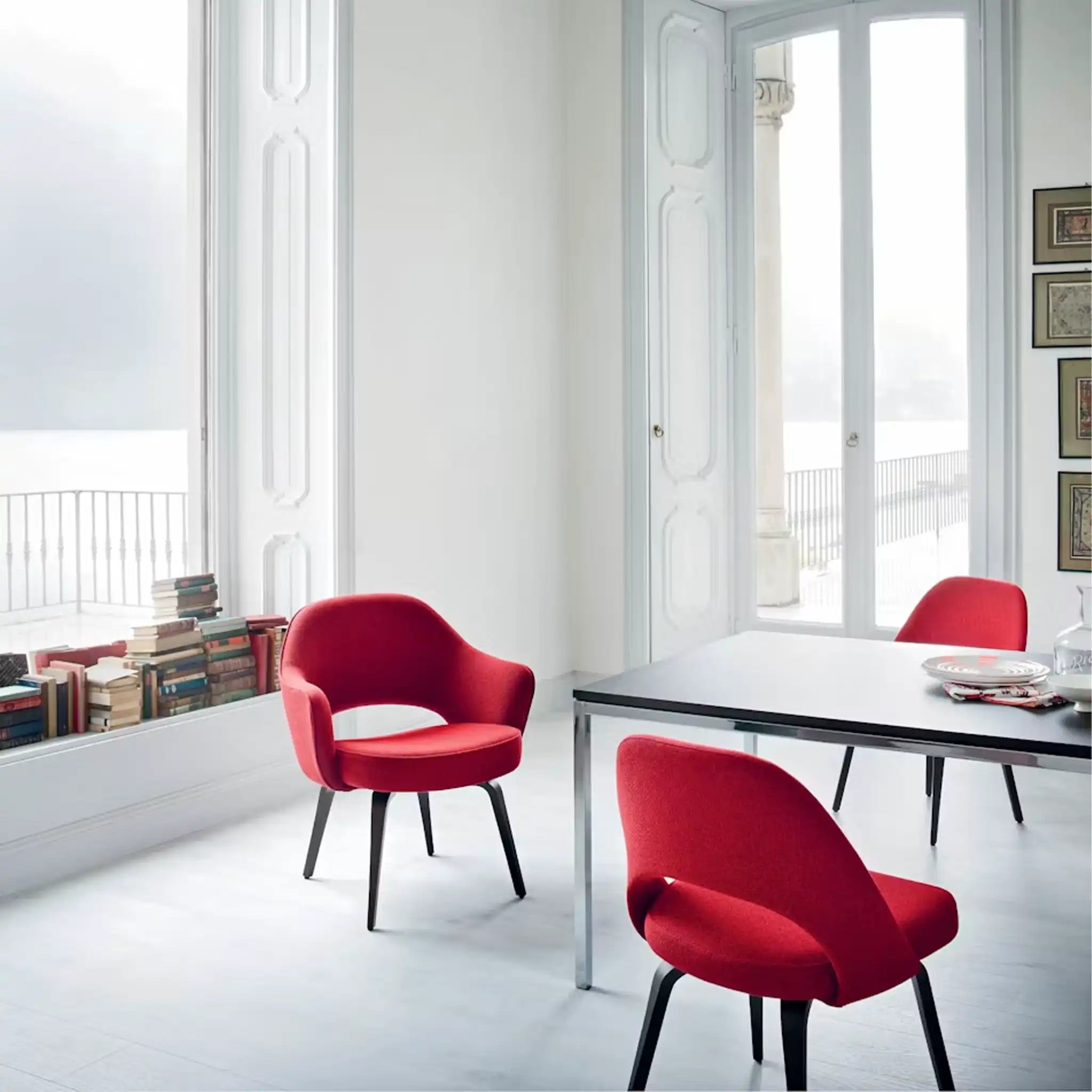 Saarinen Executive Armchair