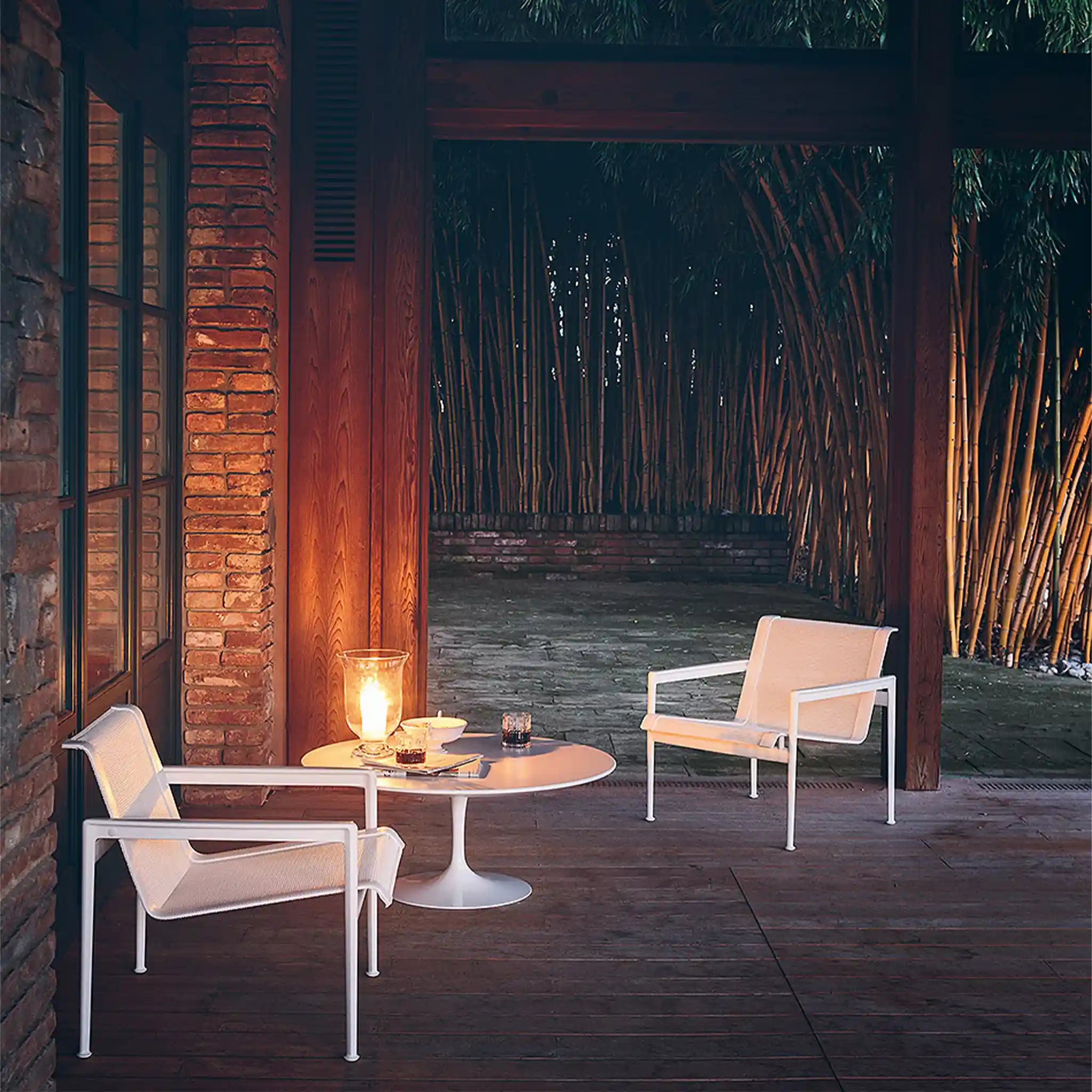 Saarinen Outdoor Coffee and Side Table