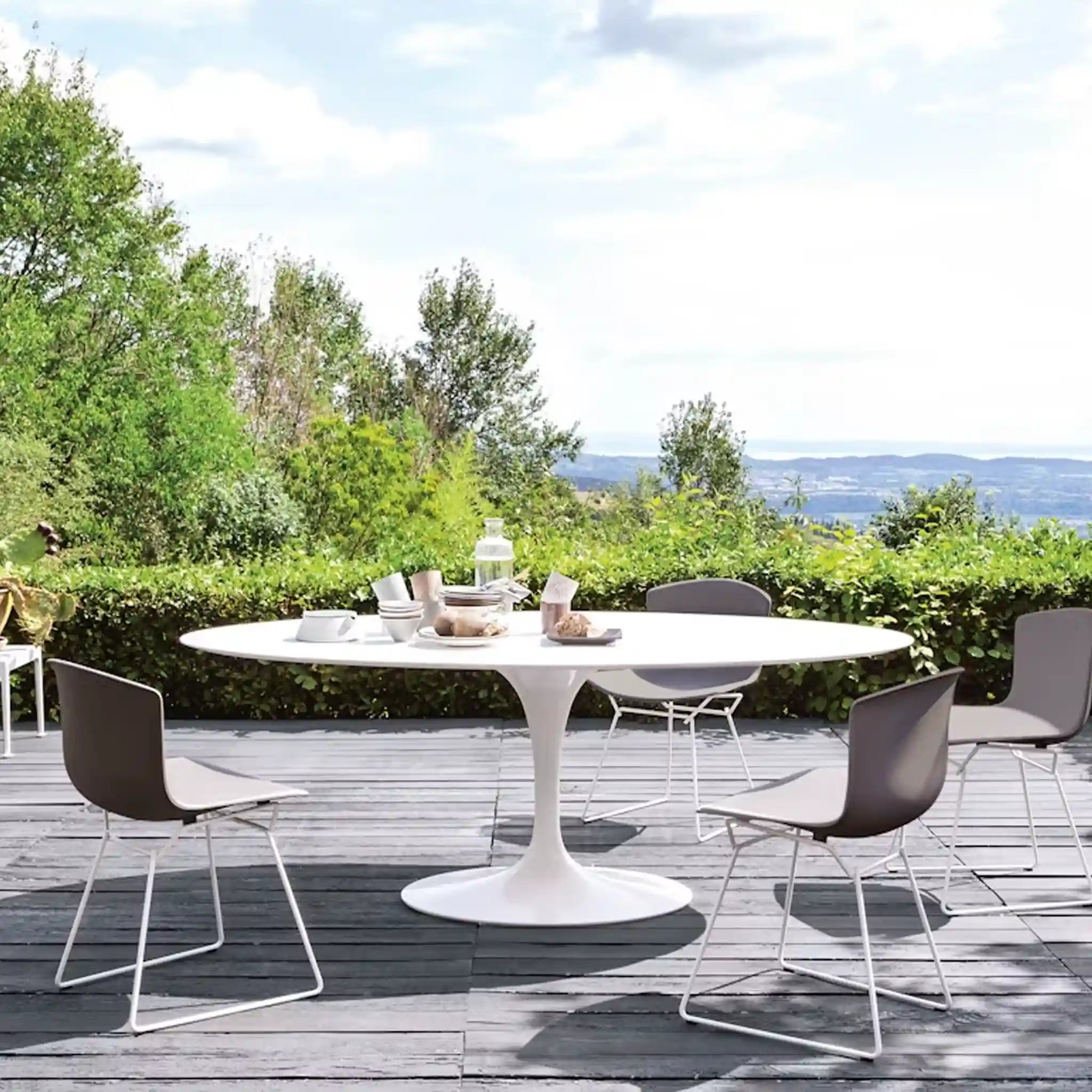 Saarinen Outdoor Dining Table