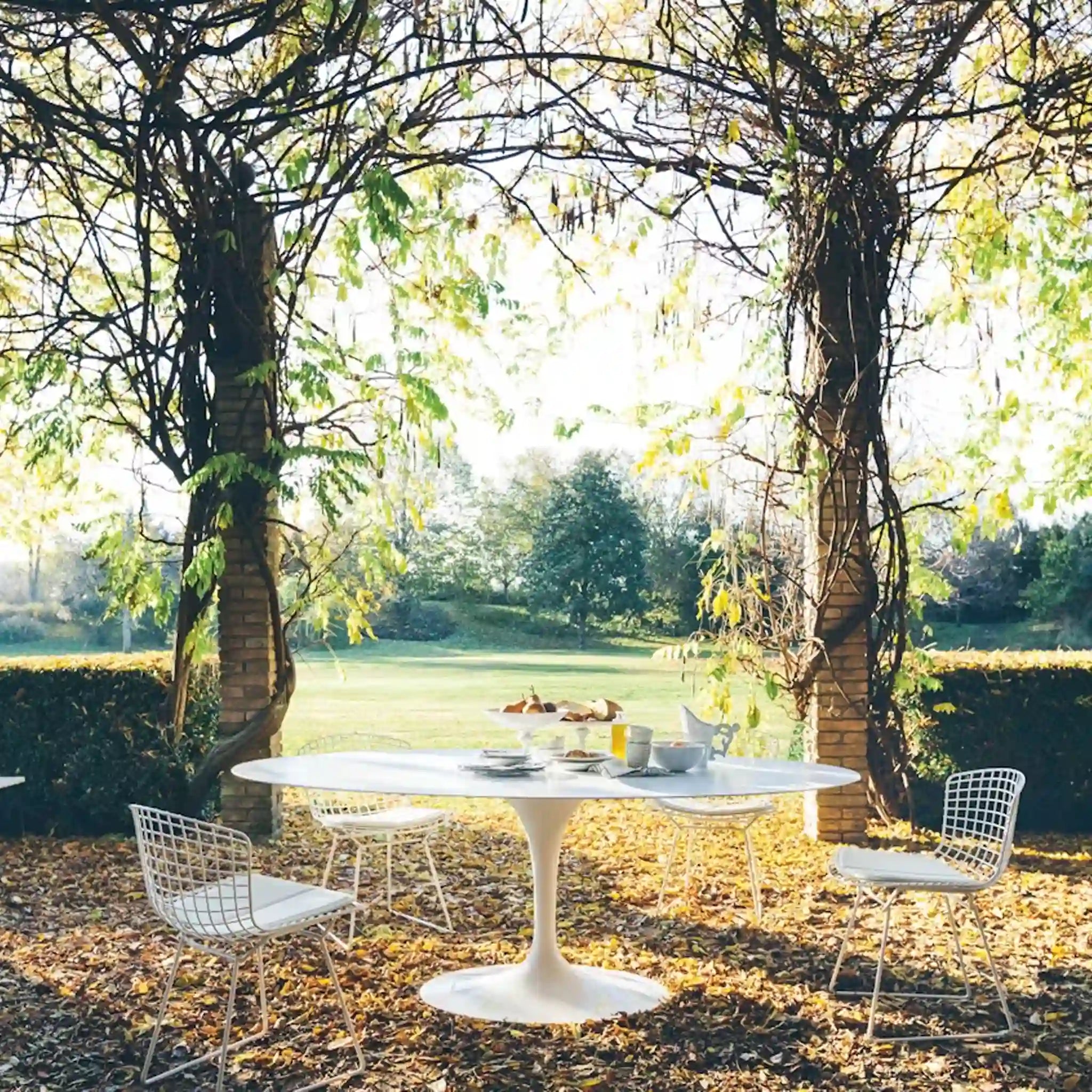 Saarinen Outdoor Dining Table