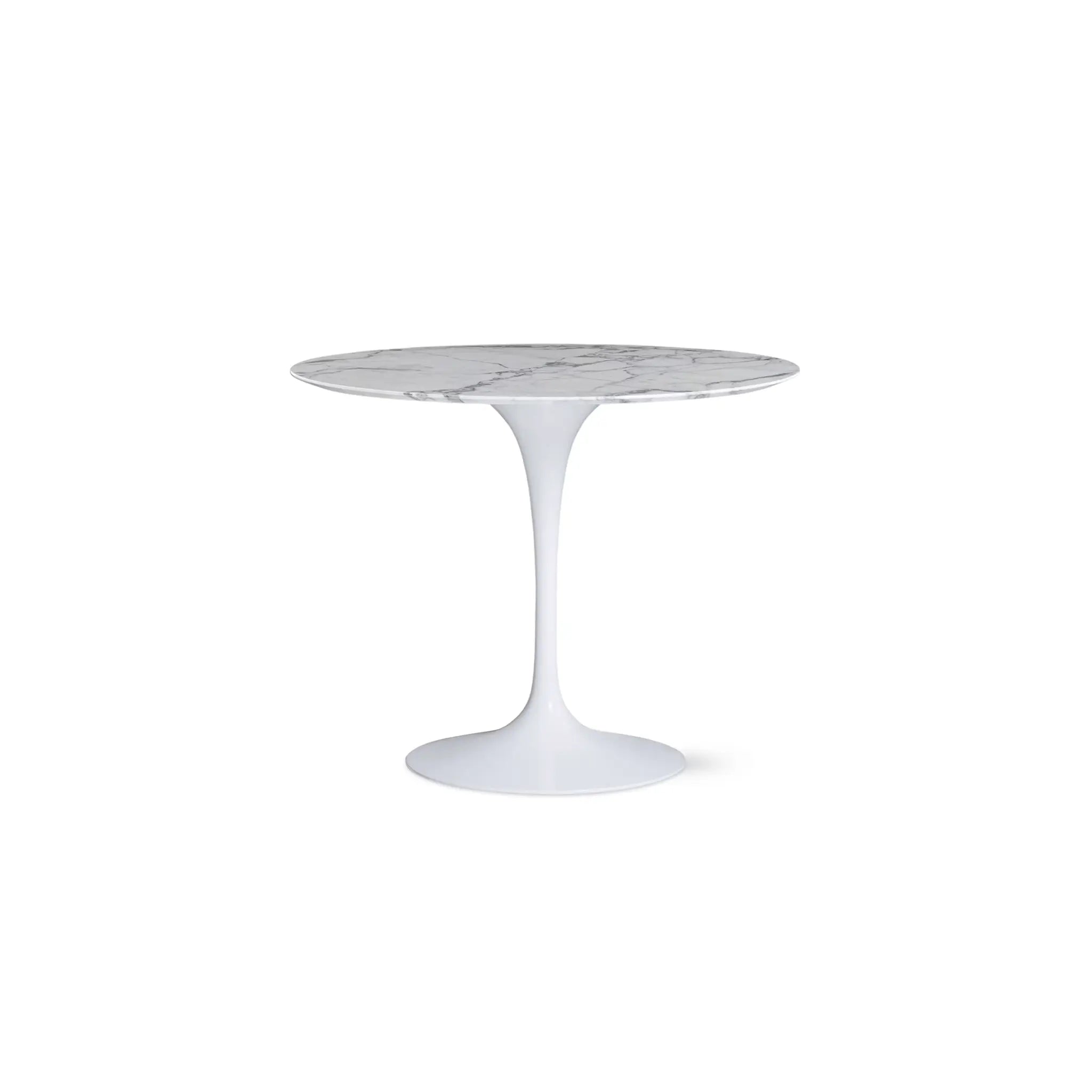 Saarinen 圆形餐桌 - 卡拉拉大理石/白色底座 35" - 60"