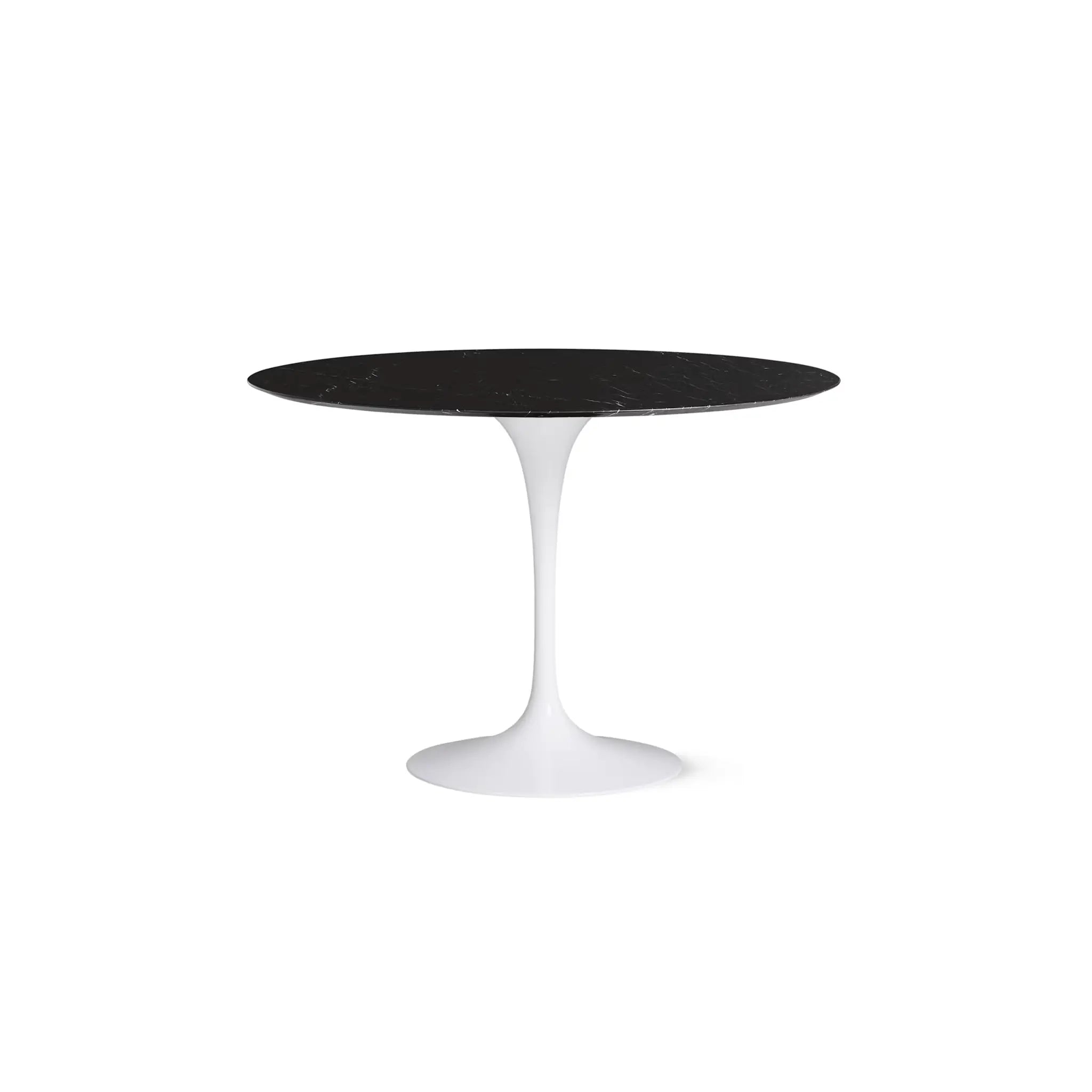 Saarinen 圆形餐桌 - 卡拉拉大理石/白色底座 35" - 60"