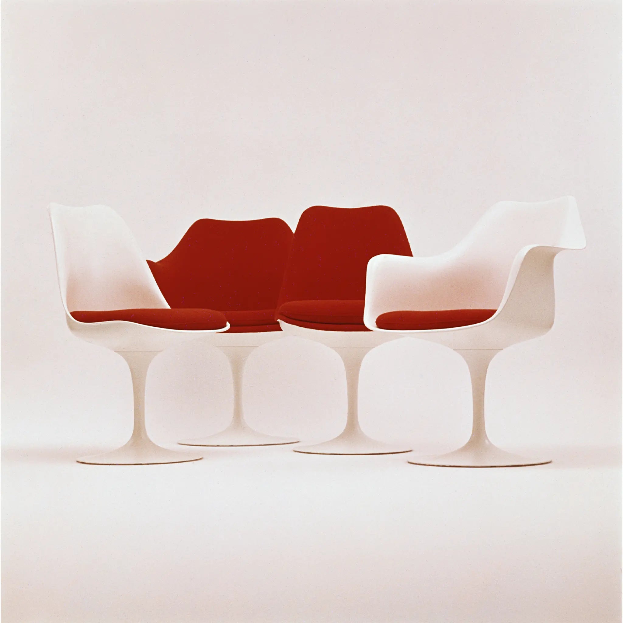 Saarinen Tulip Side Chair