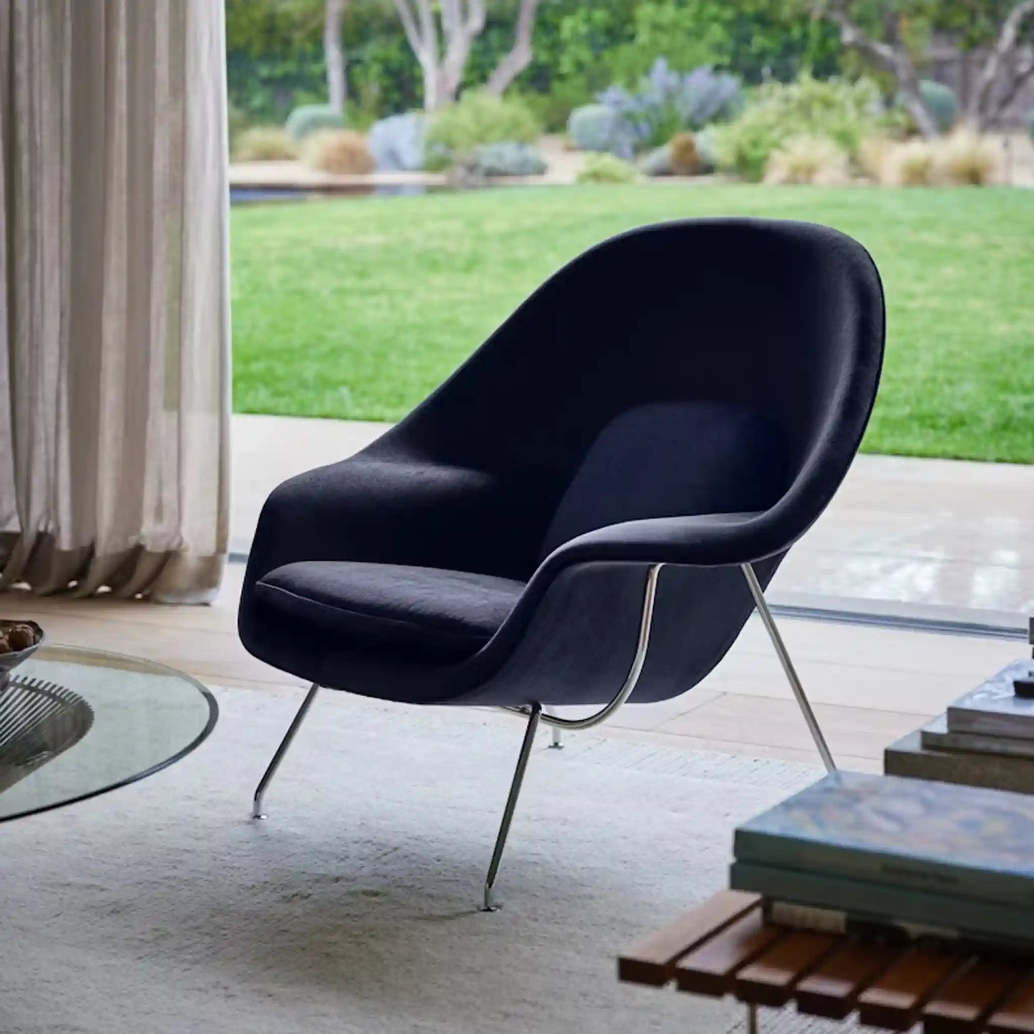 Womb Chair - Fabric