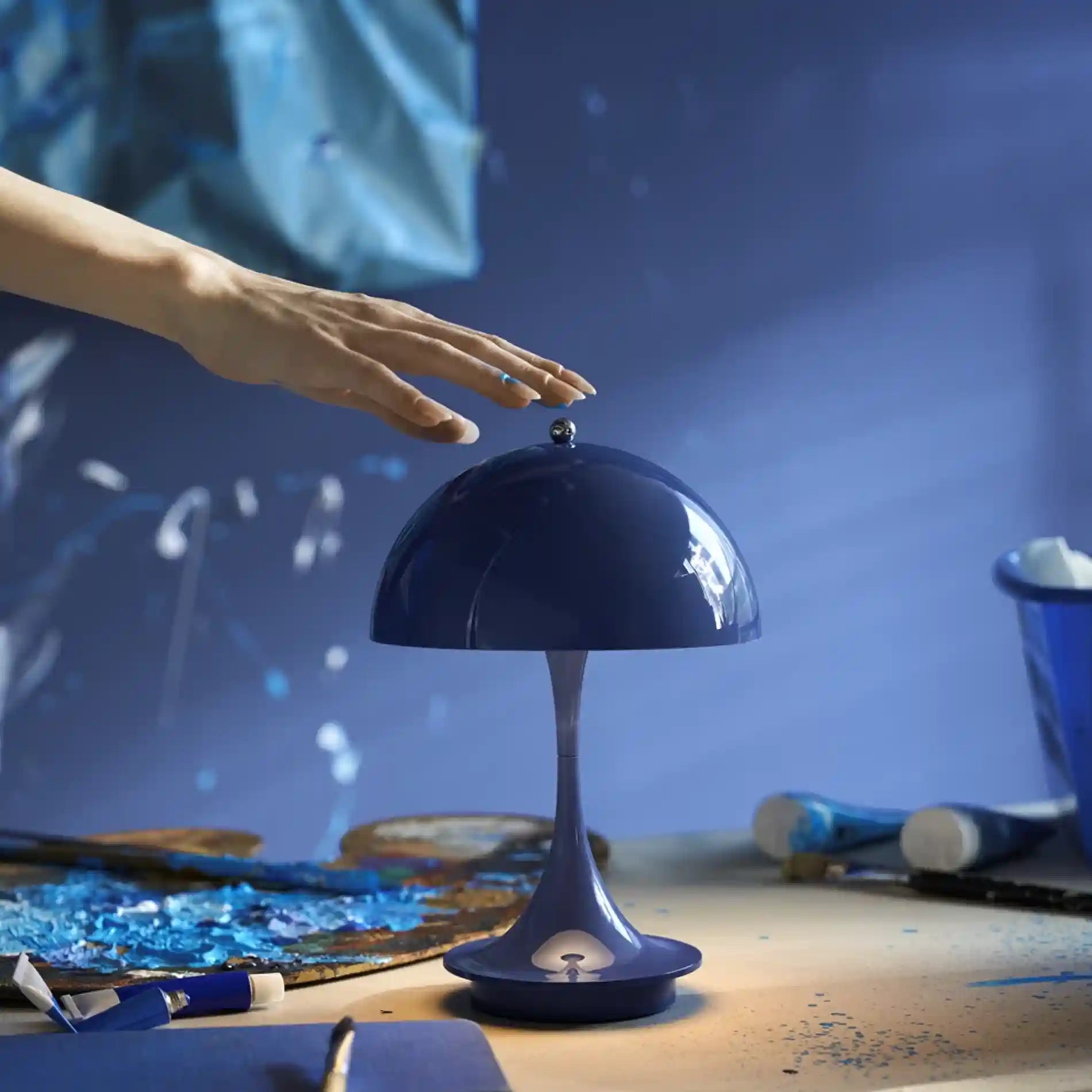 Panthella 160 Portable Lamp