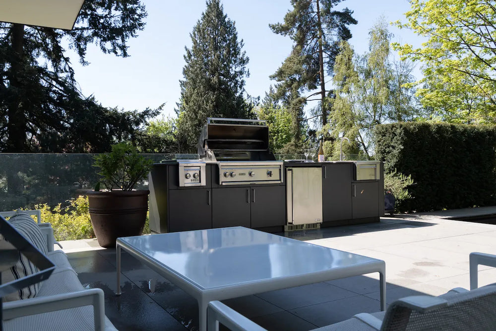 Custom Kitchen & Furniture