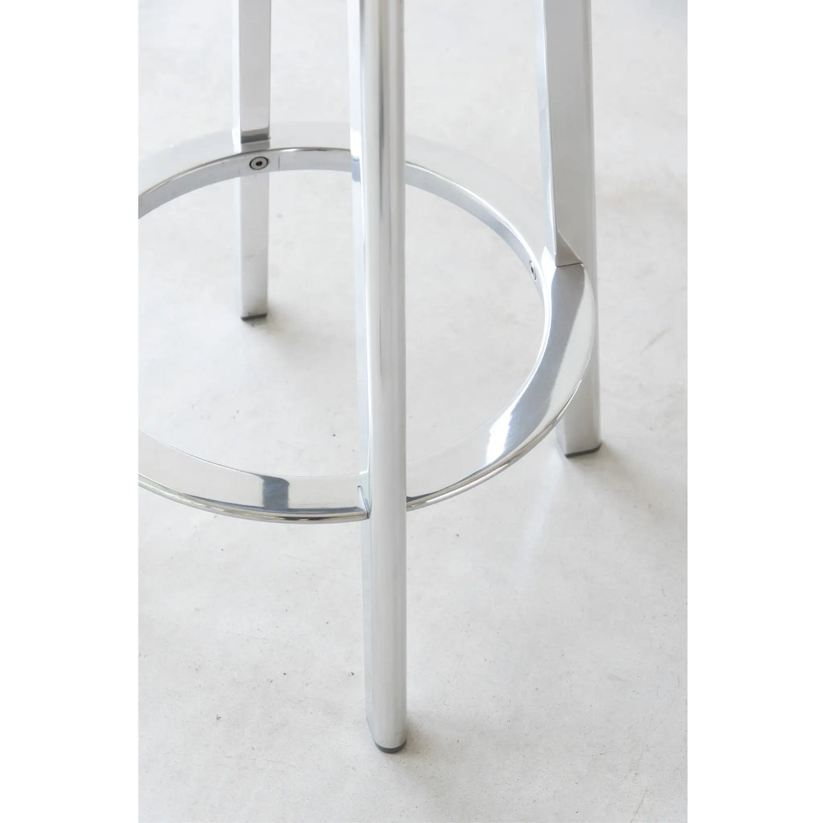 Déjà-vu Stool