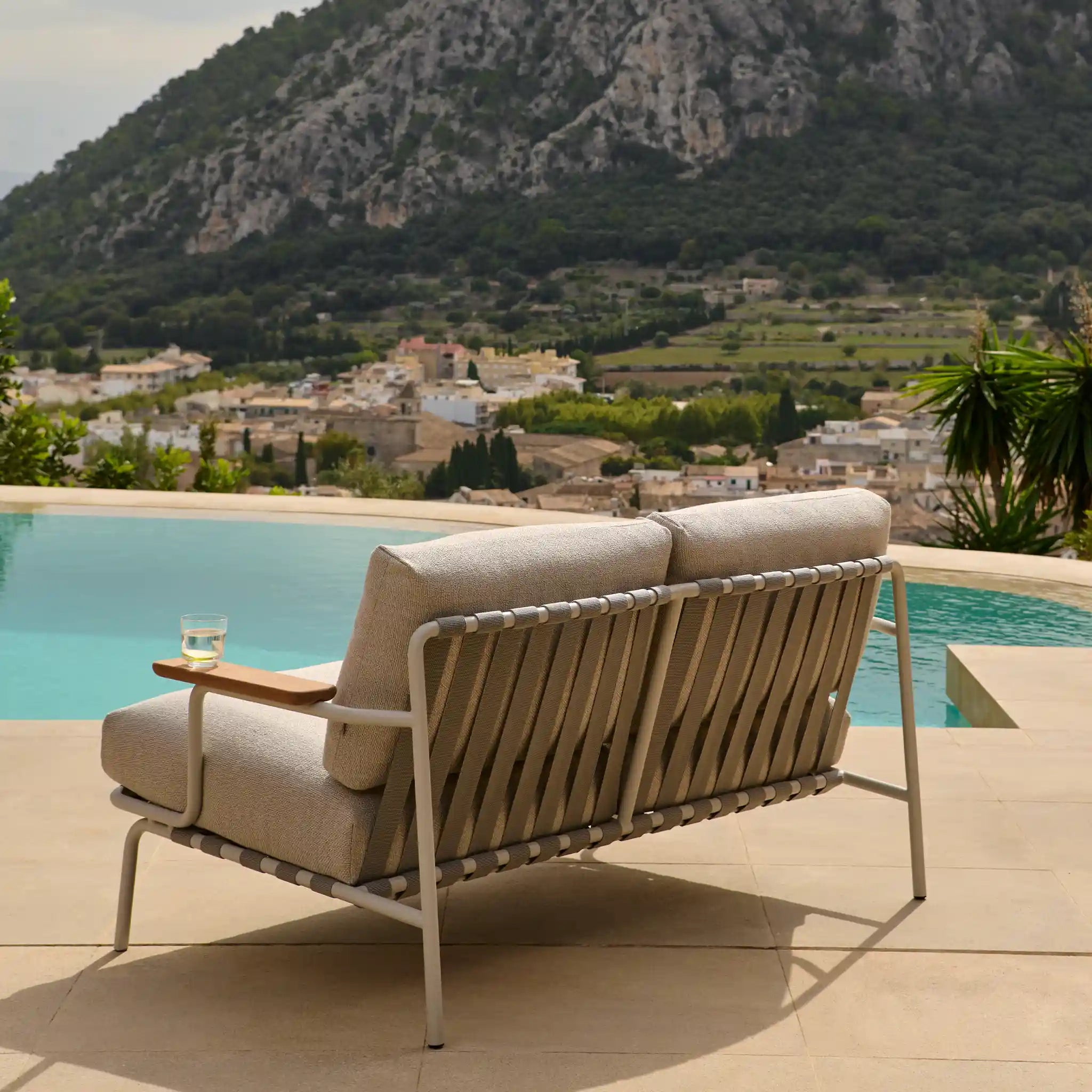Settle Sofa - 3 Seater