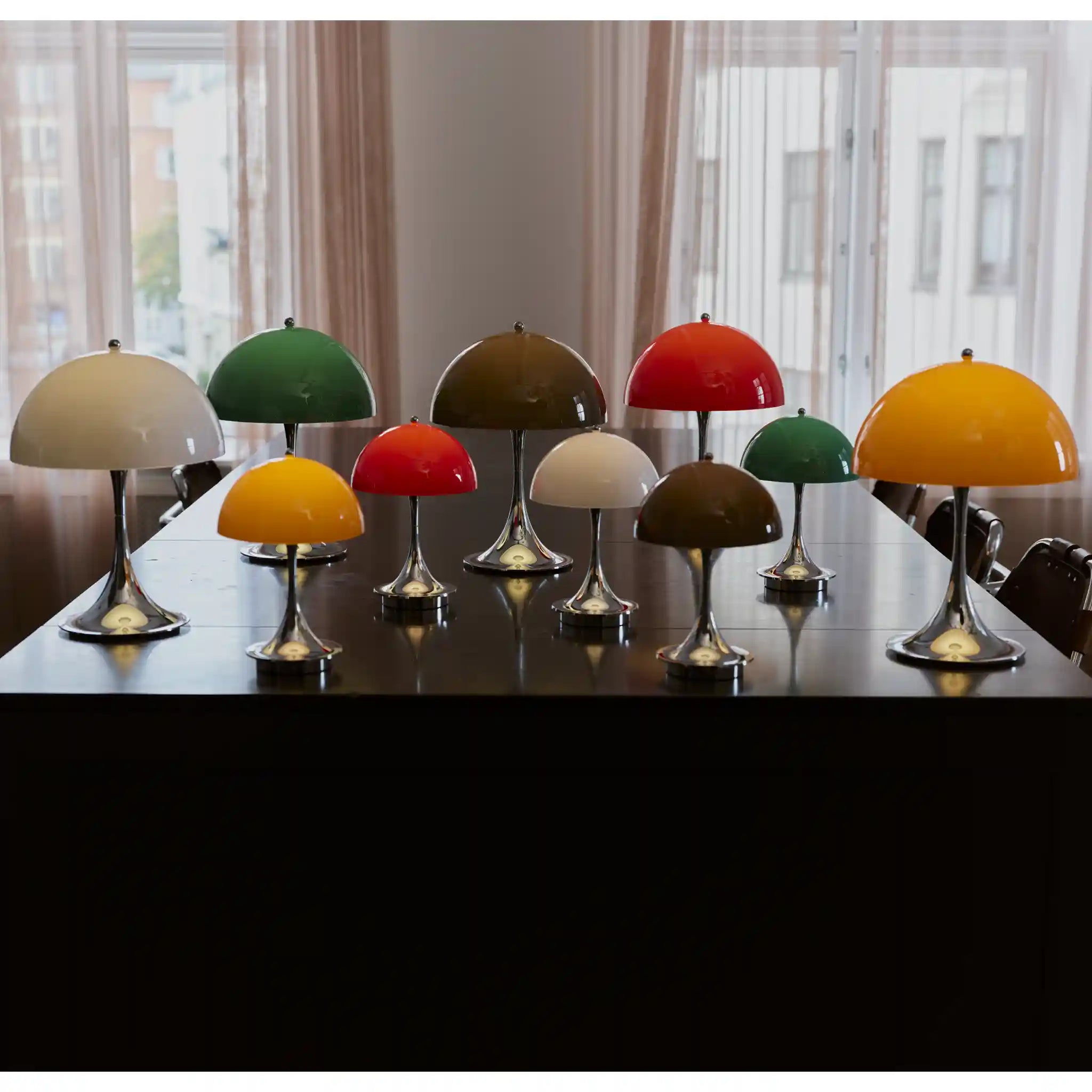 Panthella 250 Portable Lamp